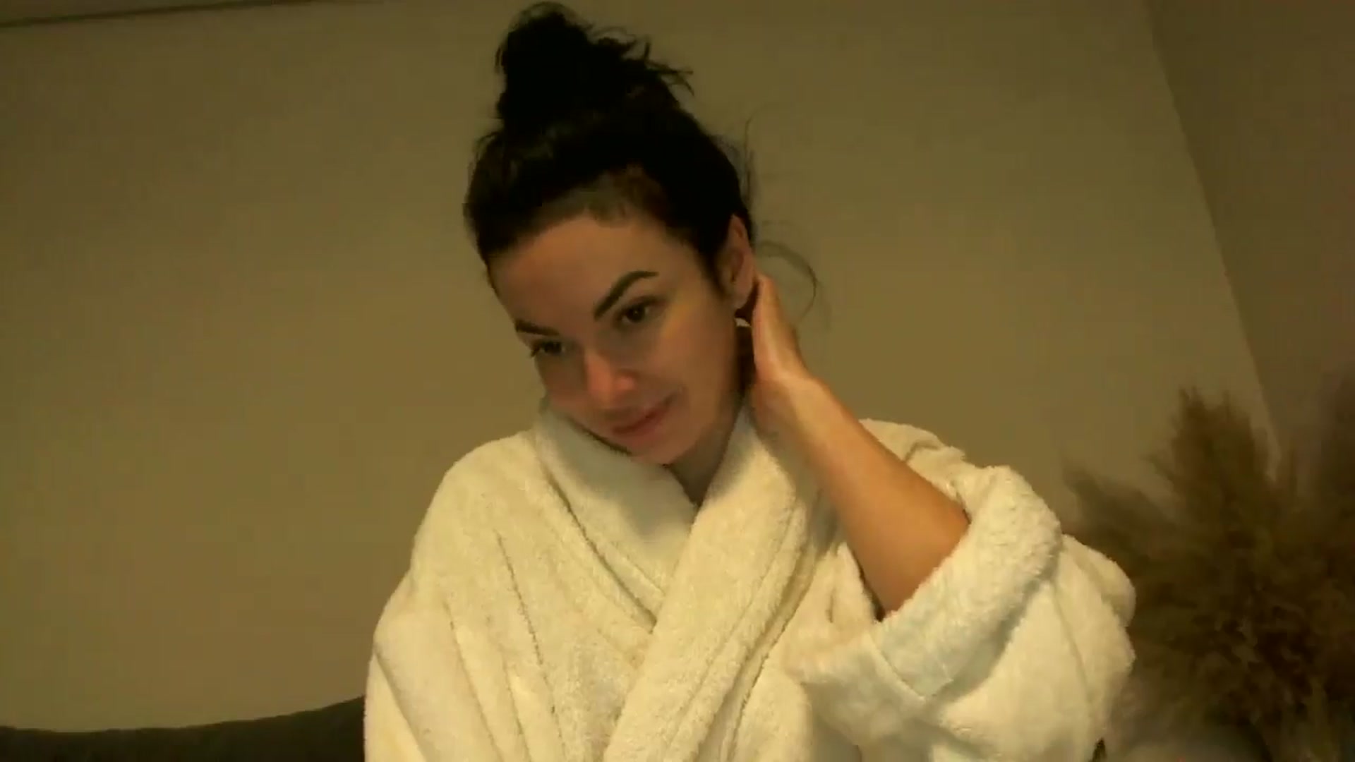 Gallery image thumbnail from TooOld4Sex's myfreecams stream on, 11/26/2024, 06:36 image 19 of 20