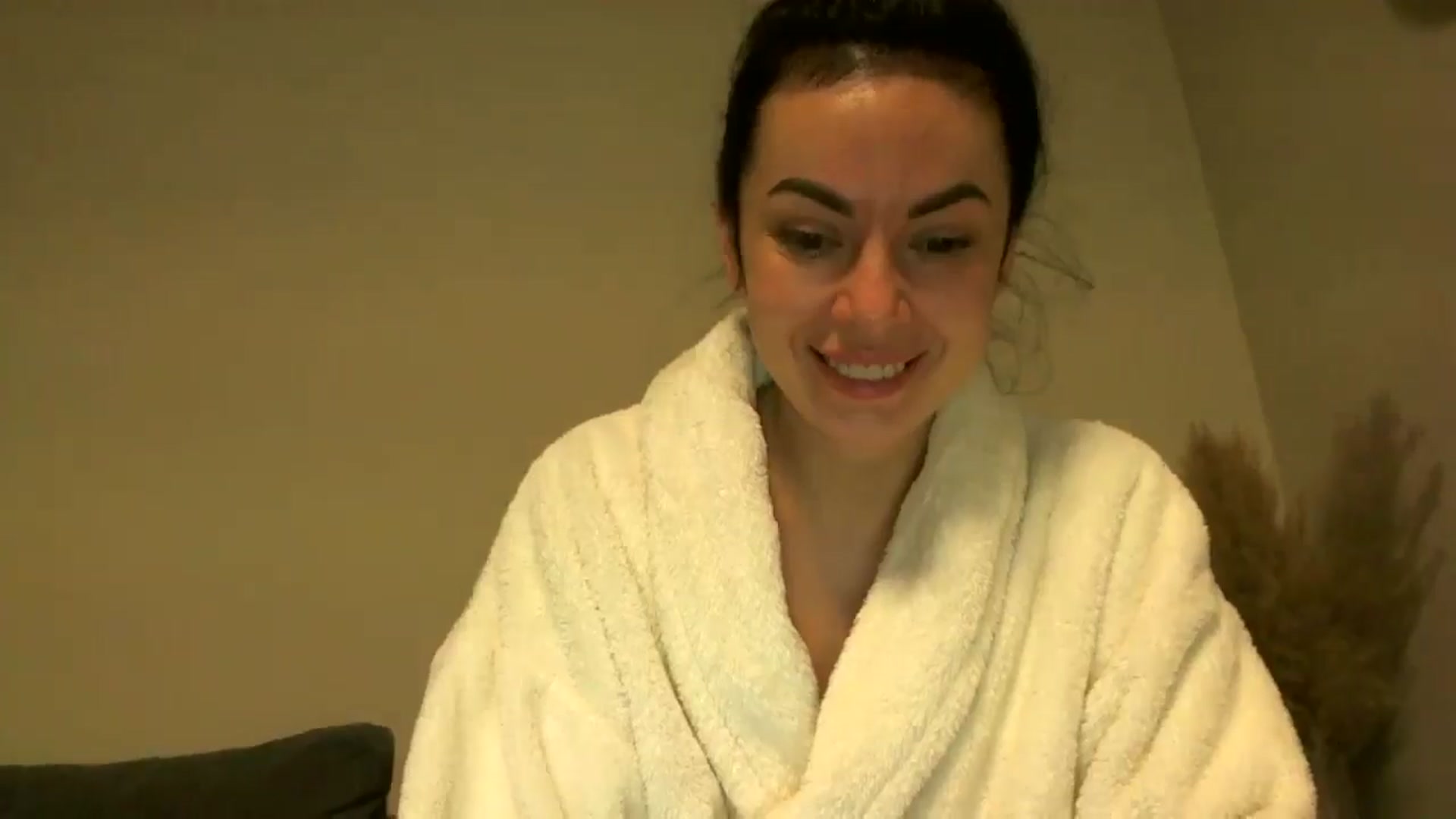 Gallery image thumbnail from TooOld4Sex's myfreecams stream on, 11/26/2024, 06:36 image 12 of 20