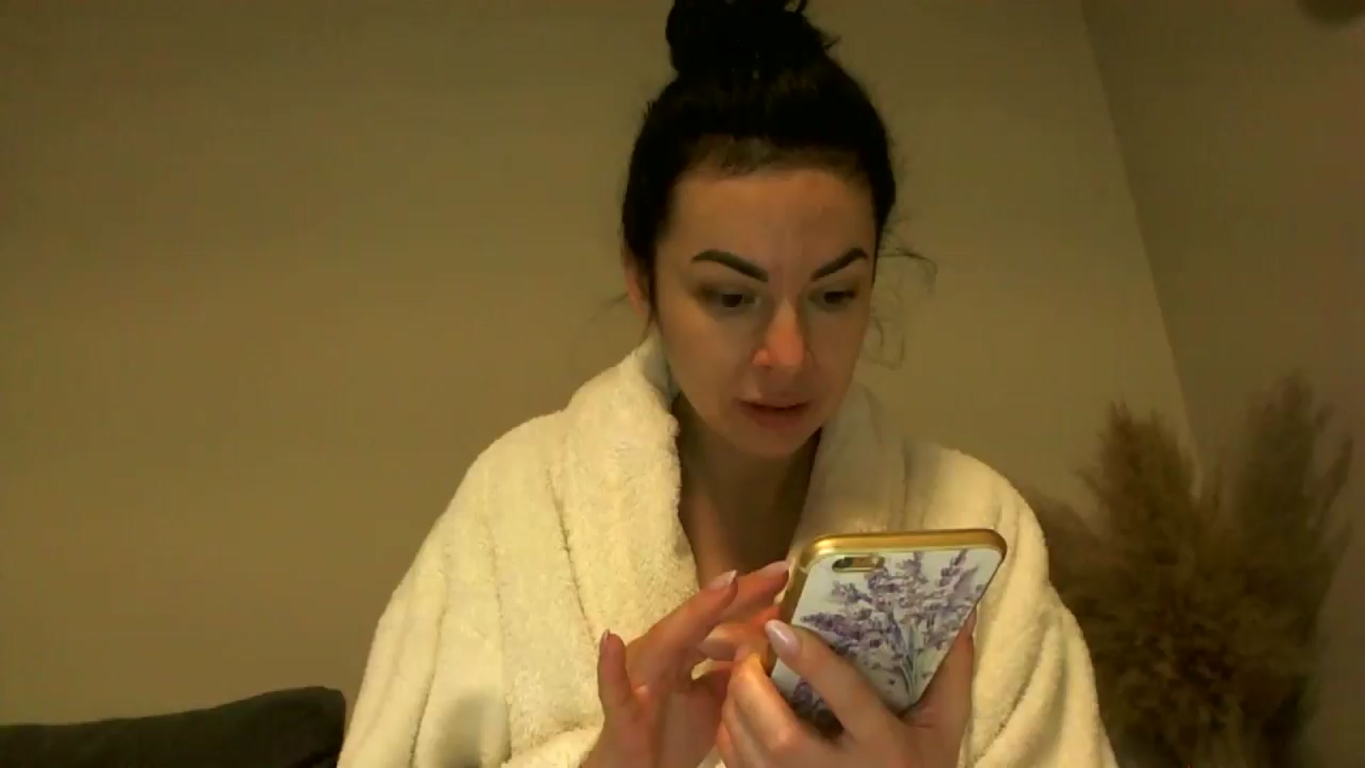 Gallery image thumbnail from TooOld4Sex's myfreecams stream on, 11/26/2024, 06:36 image 7 of 20
