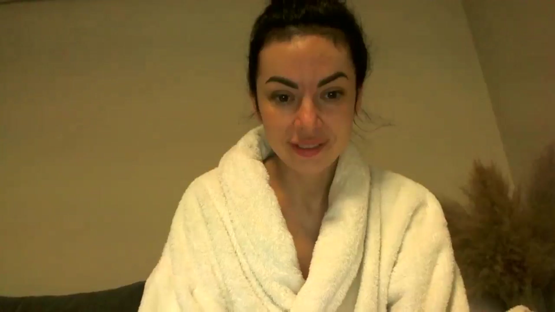 Gallery image thumbnail from TooOld4Sex's myfreecams stream on, 11/26/2024, 06:36 image 17 of 20