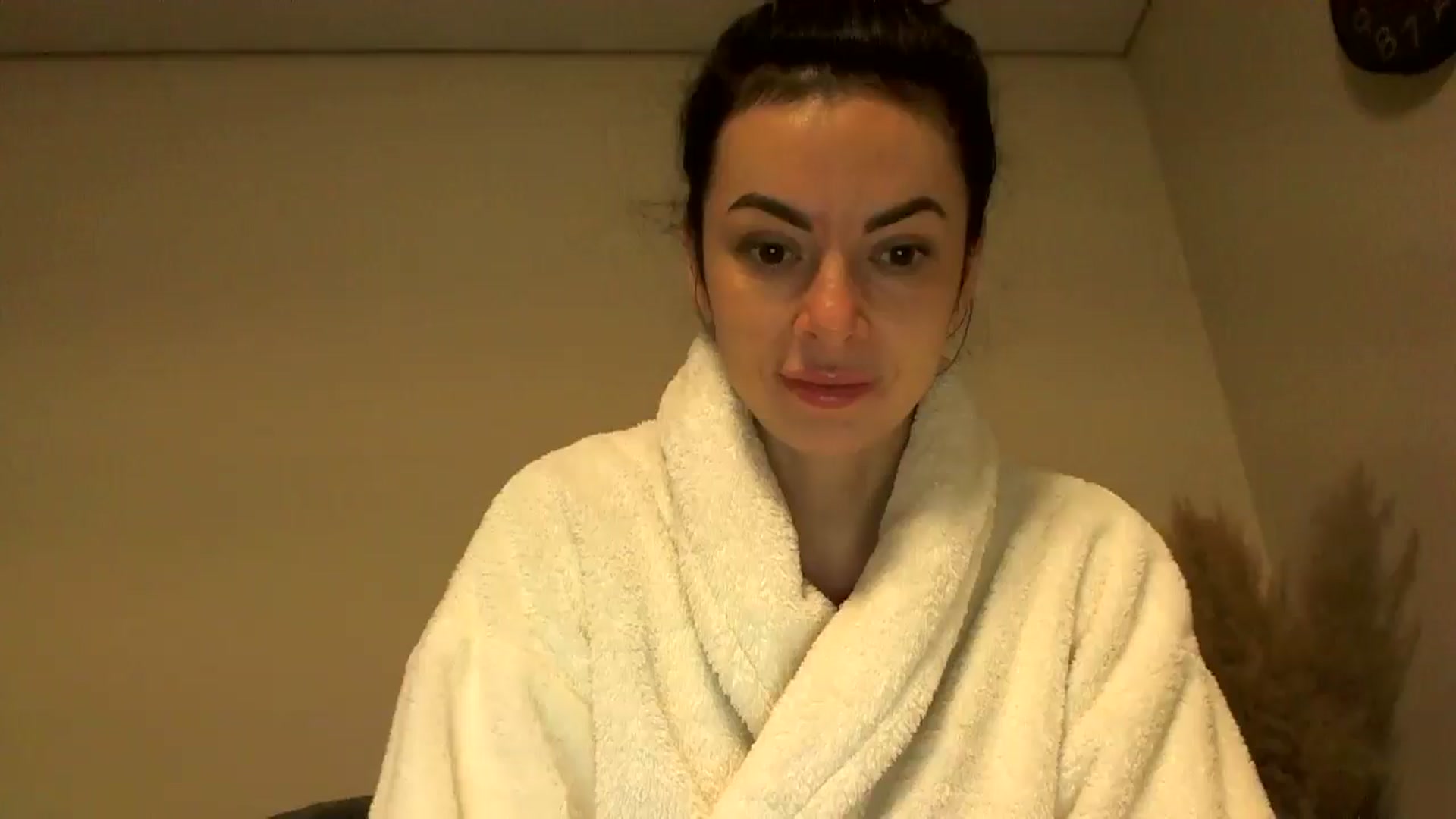 Gallery image thumbnail from TooOld4Sex's myfreecams stream on, 11/27/2024, 04:38 image 9 of 20