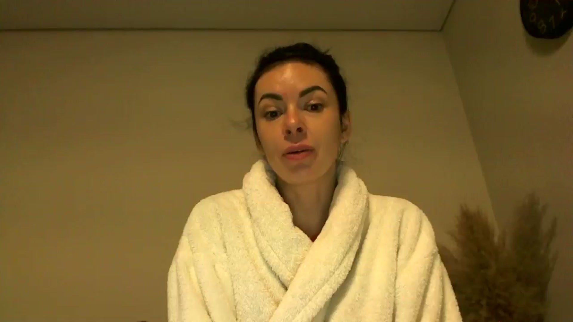 Gallery image thumbnail from TooOld4Sex's myfreecams stream on, 11/27/2024, 04:38 image 10 of 20
