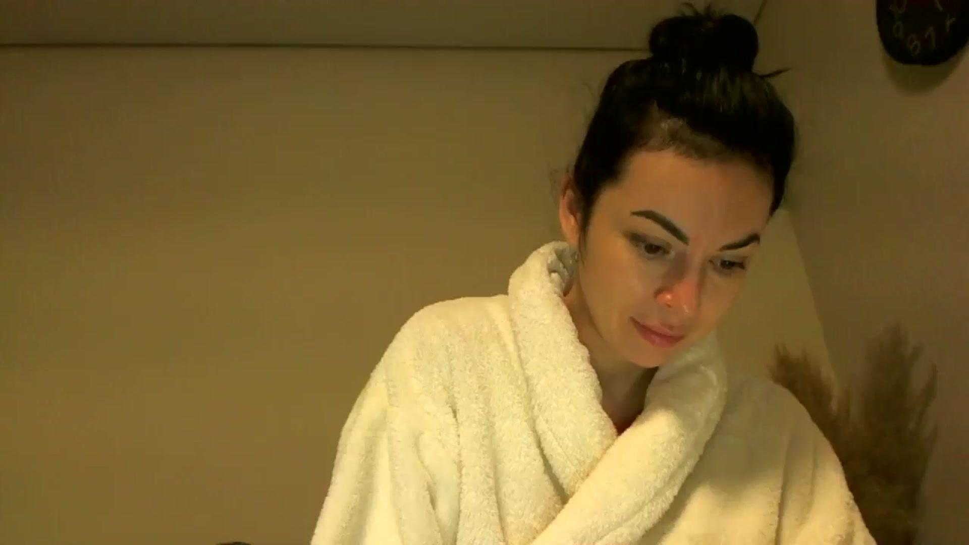 Gallery image thumbnail from TooOld4Sex's myfreecams stream on, 11/27/2024, 04:38 image 13 of 20
