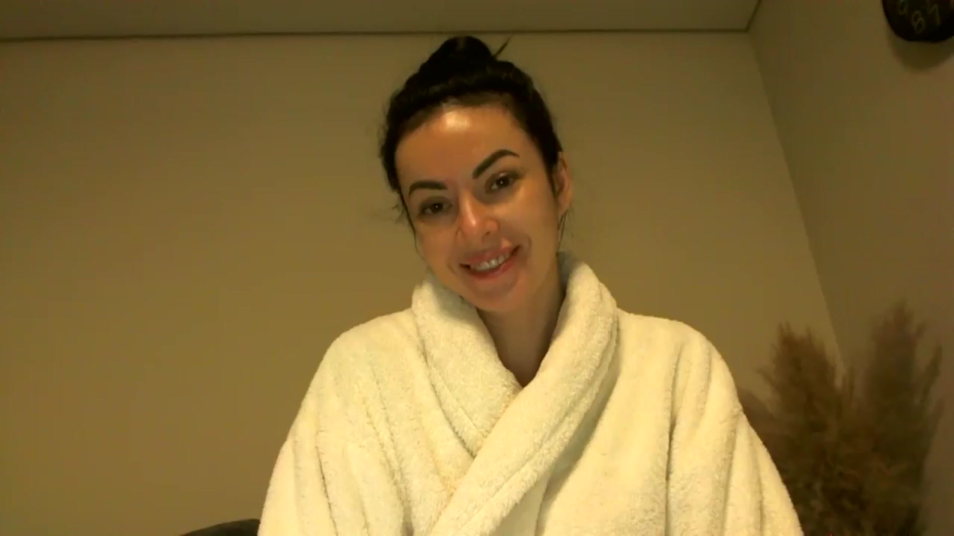 Gallery image thumbnail from TooOld4Sex's myfreecams stream on, 11/27/2024, 04:38 image 8 of 20