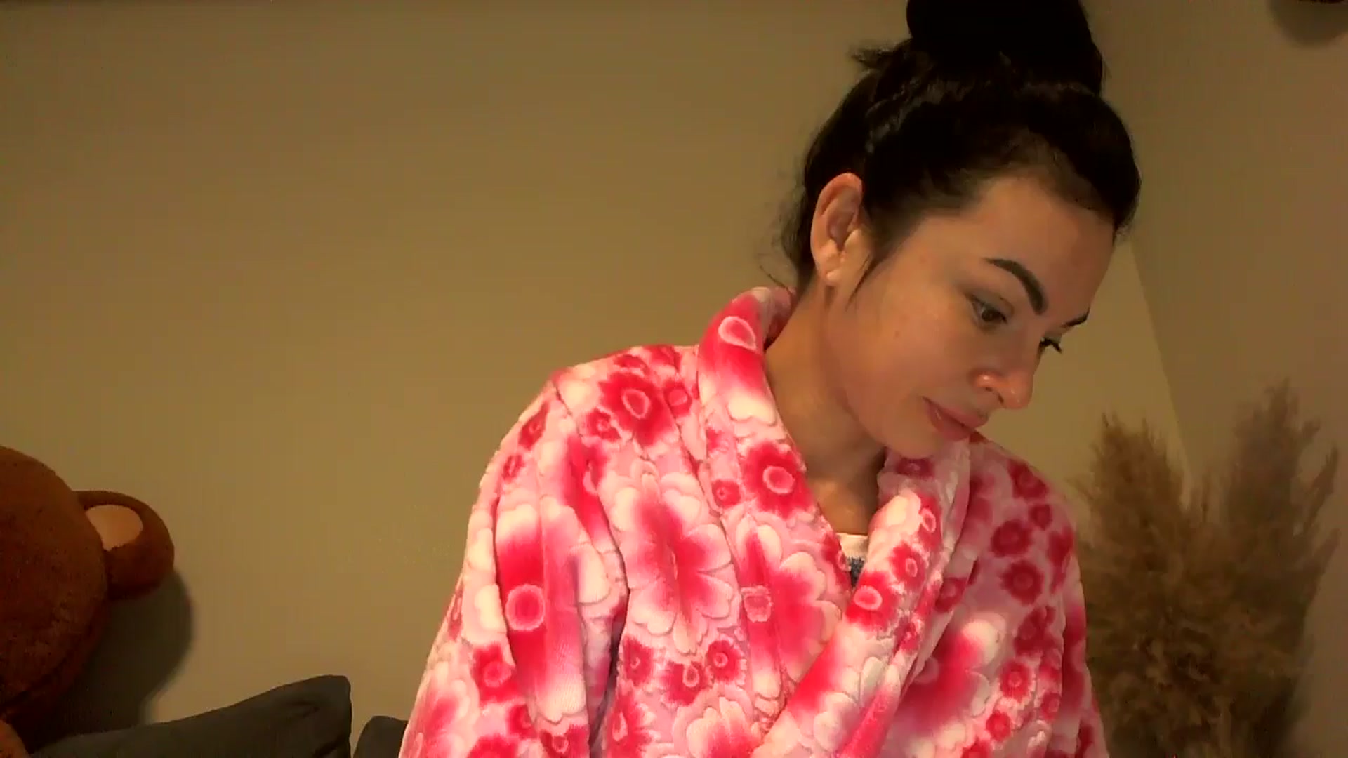 Gallery image thumbnail from TooOld4Sex's myfreecams stream on, 12/05/2024, 06:07 image 2 of 20