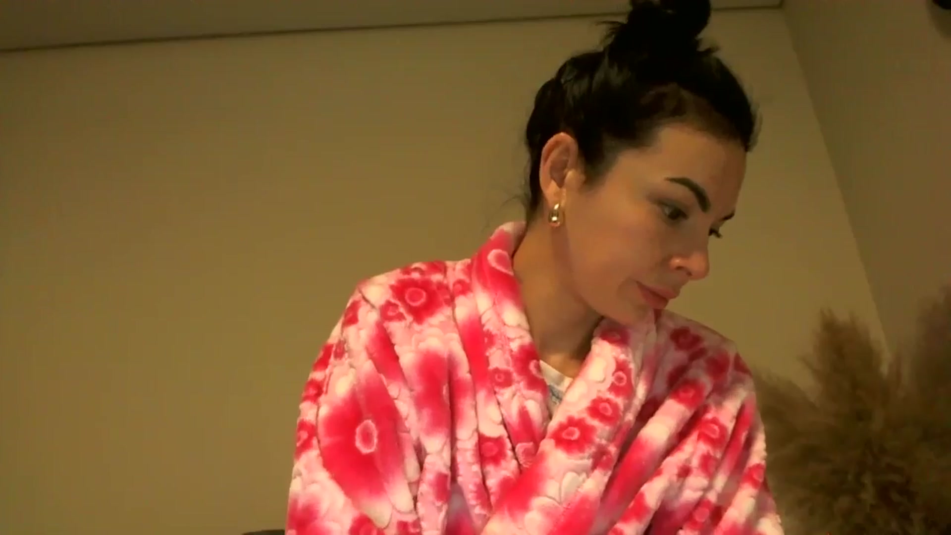 Gallery image thumbnail from TooOld4Sex's myfreecams stream on, 12/07/2024, 04:58 image 7 of 20