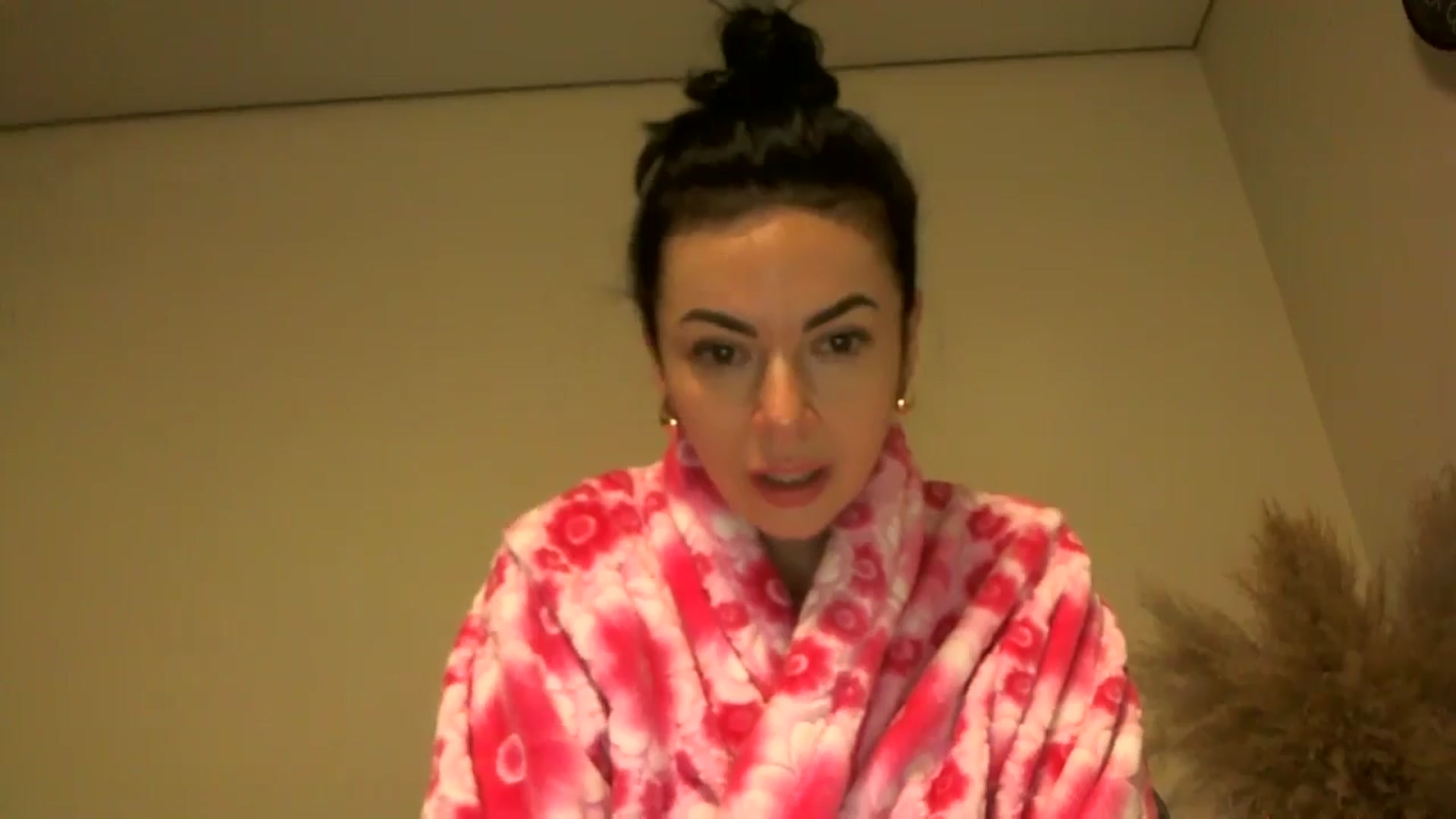 Gallery image thumbnail from TooOld4Sex's myfreecams stream on, 12/07/2024, 04:58 image 2 of 20