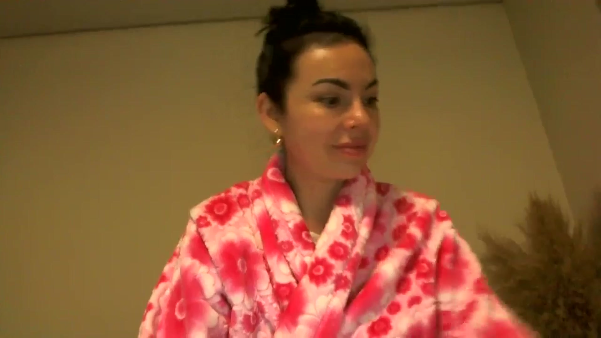 Gallery image thumbnail from TooOld4Sex's myfreecams stream on, 12/07/2024, 04:58 image 10 of 20