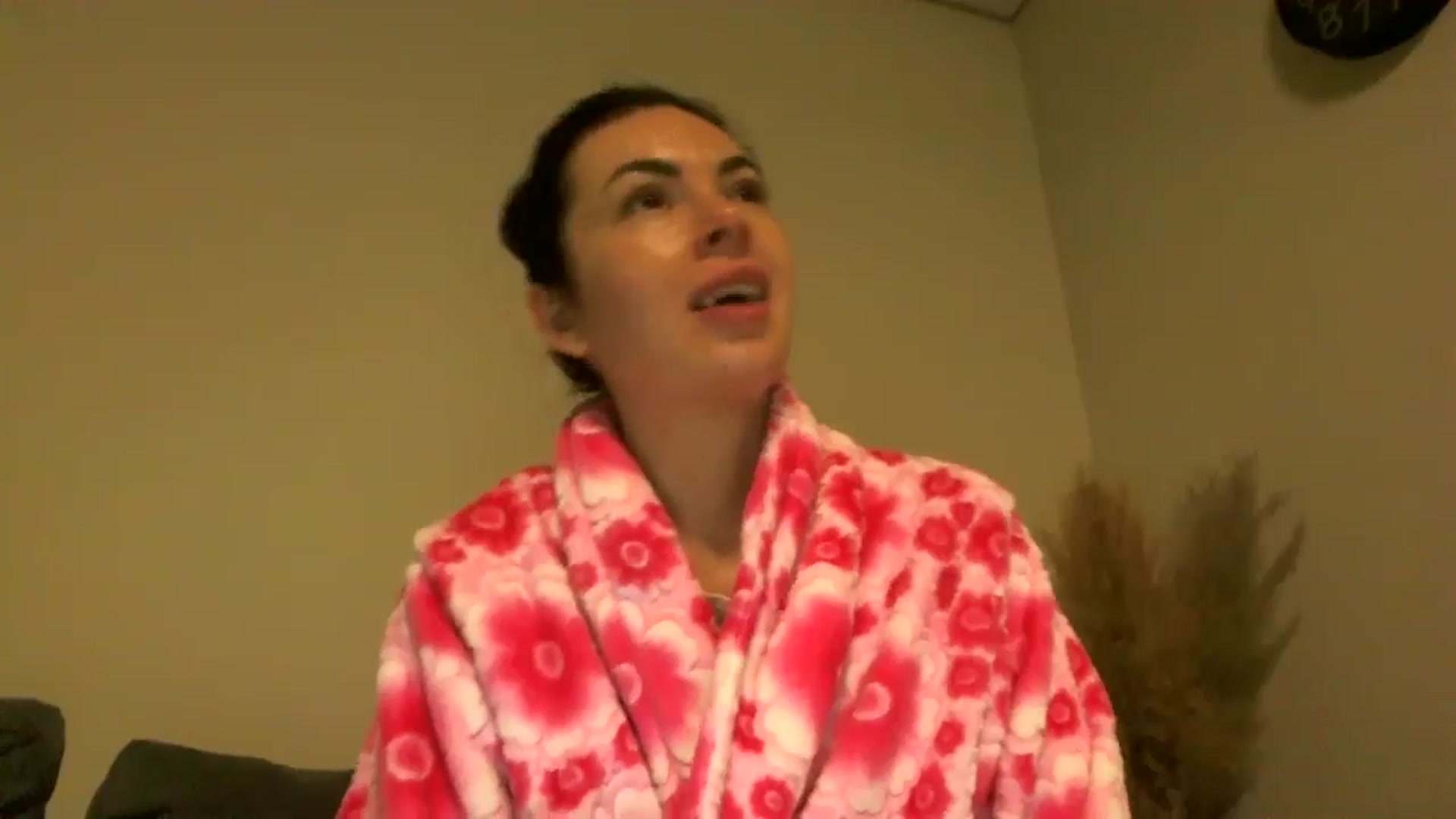 Gallery image thumbnail from TooOld4Sex's myfreecams stream on, 12/09/2024, 05:37 image 11 of 20