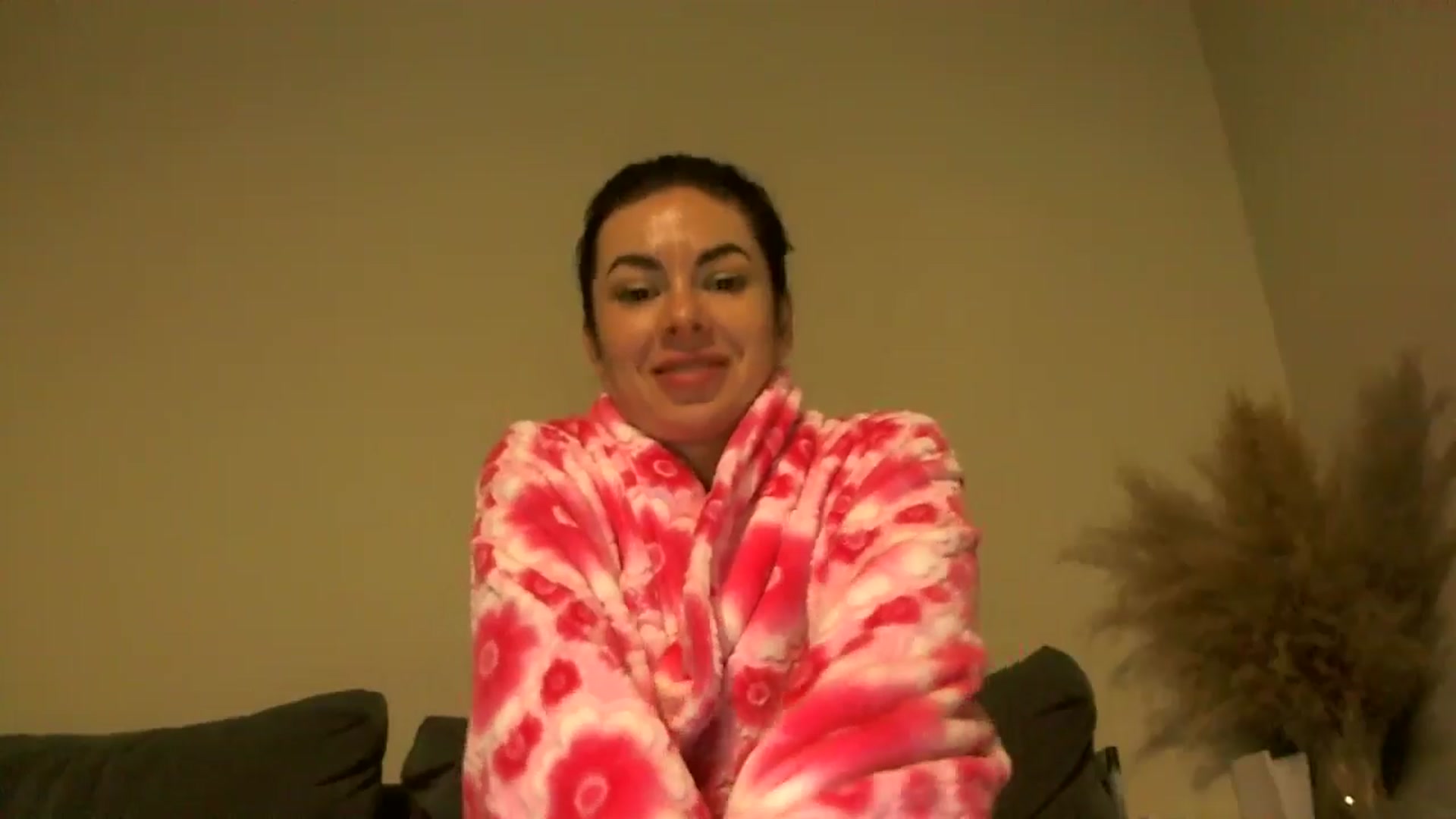 Gallery image thumbnail from TooOld4Sex's myfreecams stream on, 12/09/2024, 05:37 image 7 of 20