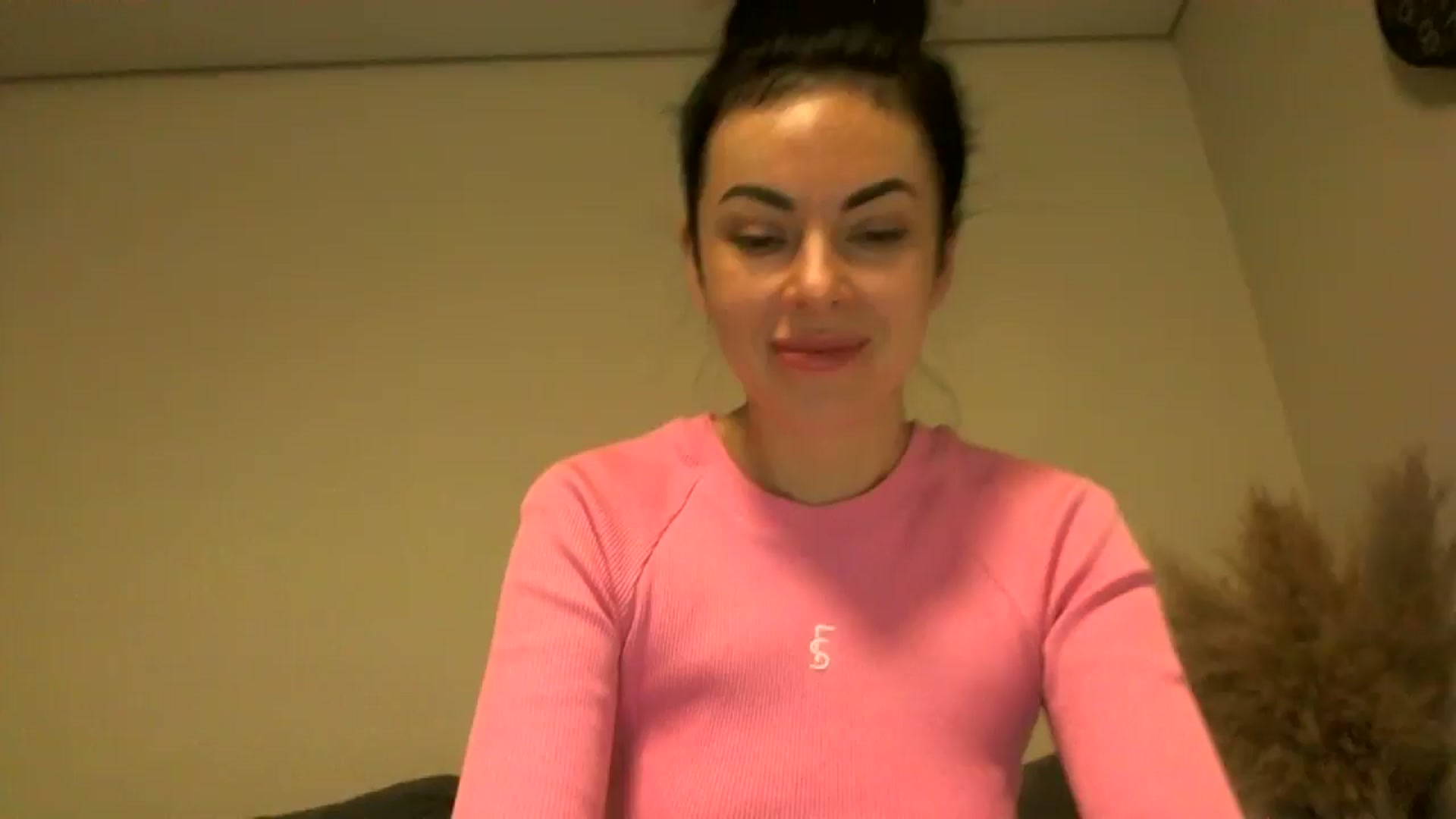 Gallery image thumbnail from TooOld4Sex's myfreecams stream on, 12/13/2024, 05:58 image 14 of 20