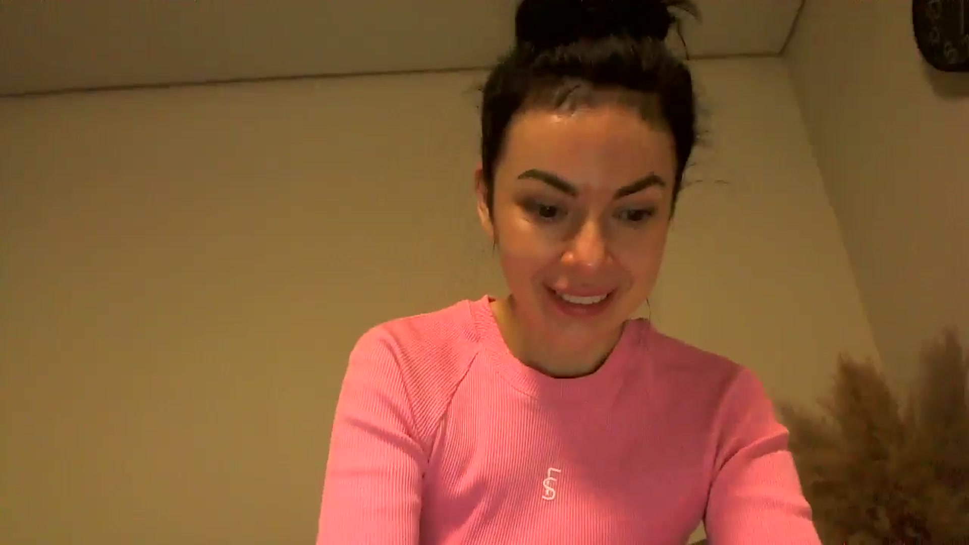 Gallery image thumbnail from TooOld4Sex's myfreecams stream on, 12/13/2024, 05:58 image 11 of 20