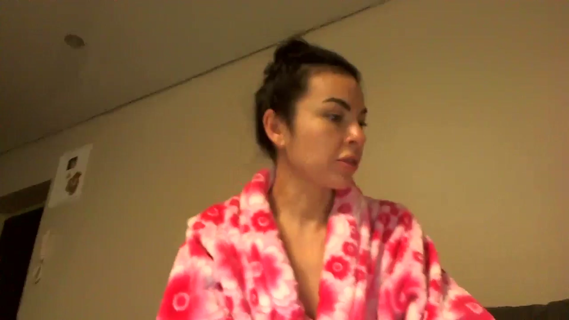 Gallery image thumbnail from TooOld4Sex's myfreecams stream on, 12/30/2024, 06:34 image 19 of 20