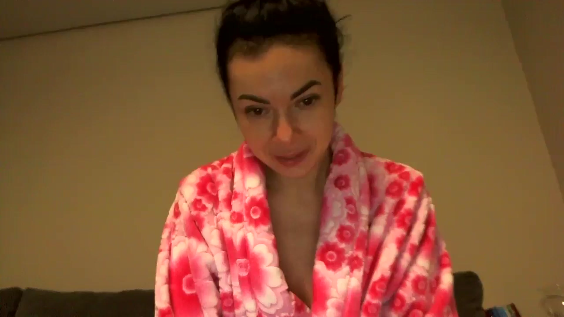 Gallery image thumbnail from TooOld4Sex's myfreecams stream on, 12/30/2024, 06:34 image 12 of 20