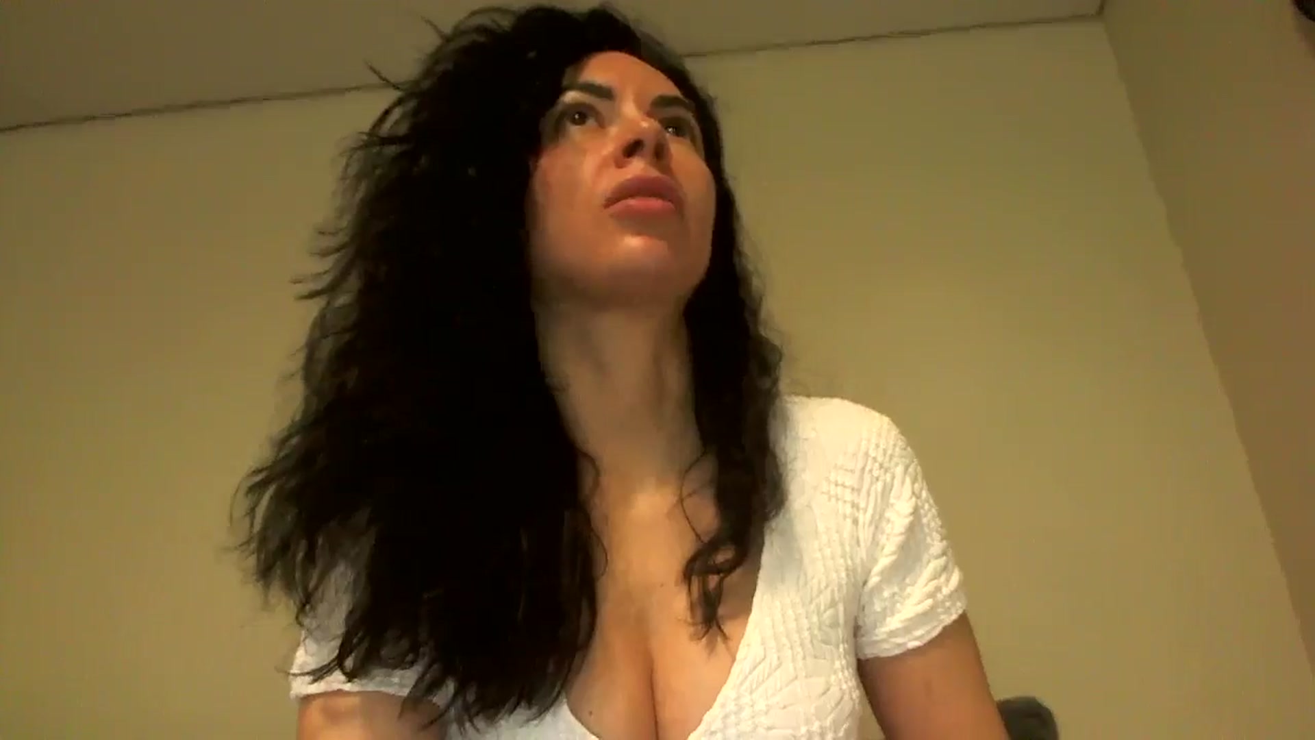 Gallery image thumbnail from TooOld4Sex's myfreecams stream on, 05/05/2025, 04:57 image 8 of 20