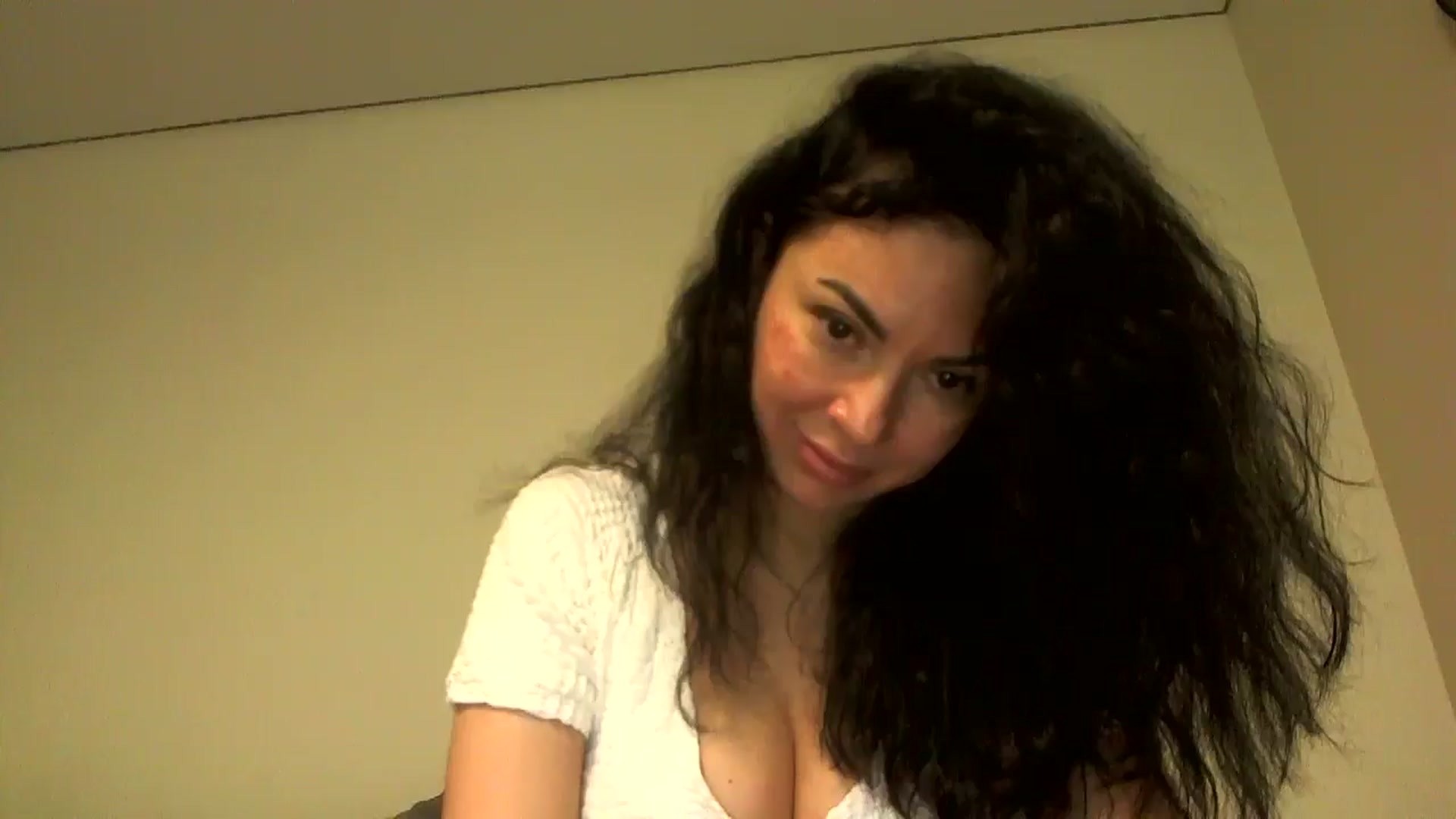 Gallery image thumbnail from TooOld4Sex's myfreecams stream on, 05/05/2025, 04:57 image 18 of 20
