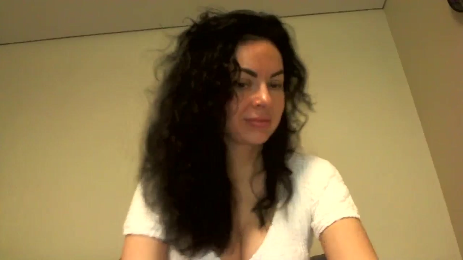 Gallery image thumbnail from TooOld4Sex's myfreecams stream on, 05/05/2025, 04:57 image 12 of 20