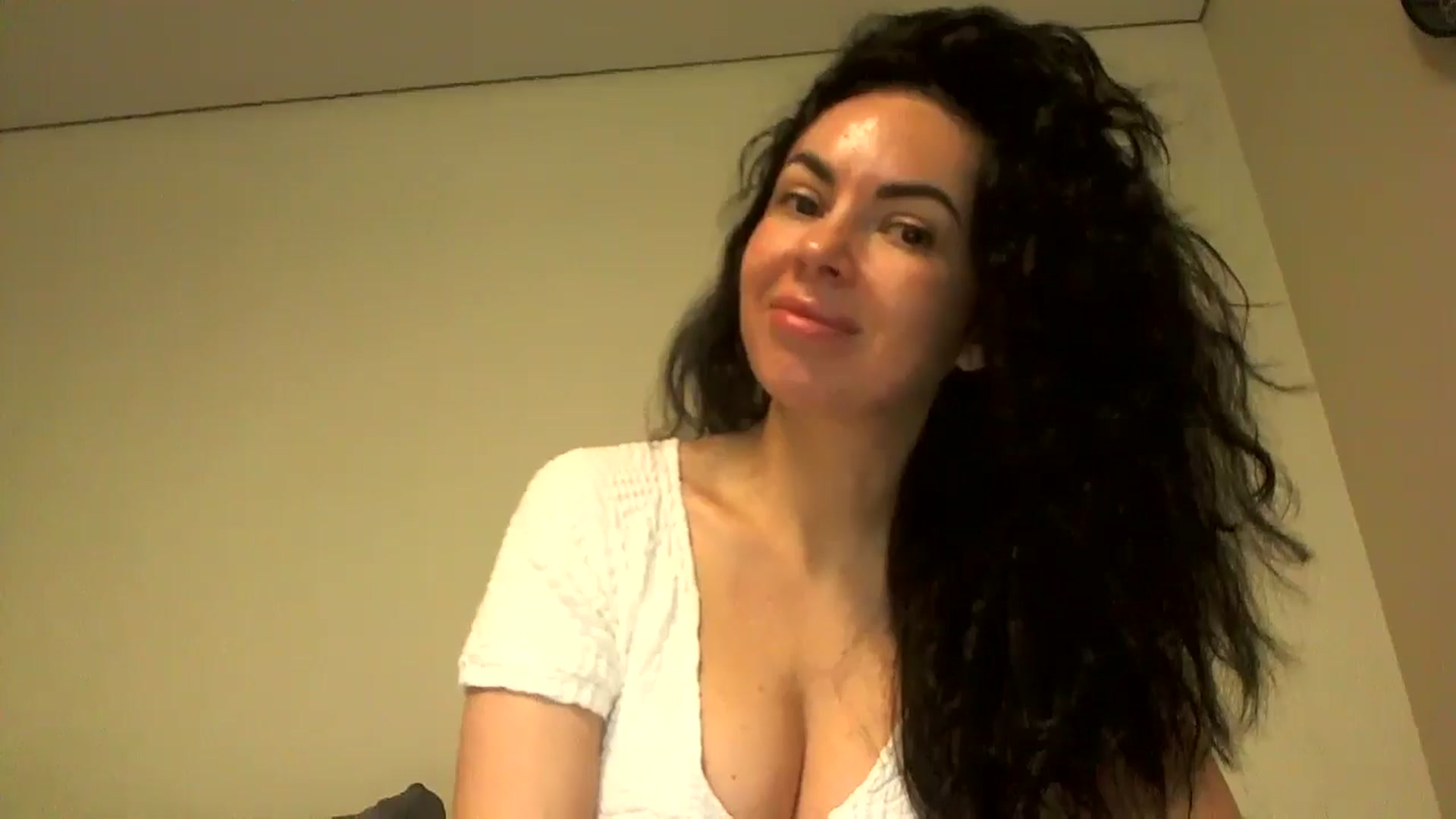 Gallery image thumbnail from TooOld4Sex's myfreecams stream on, 05/05/2025, 04:57 image 13 of 20