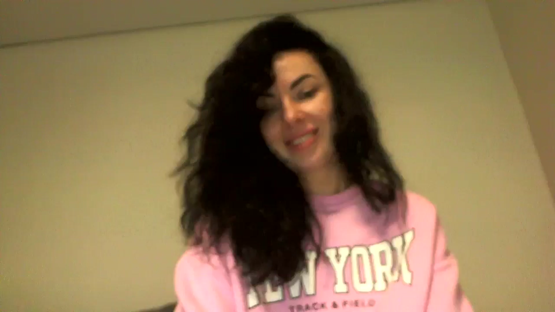 Gallery image thumbnail from TooOld4Sex's myfreecams stream on, 05/13/2025, 04:47 image 16 of 20