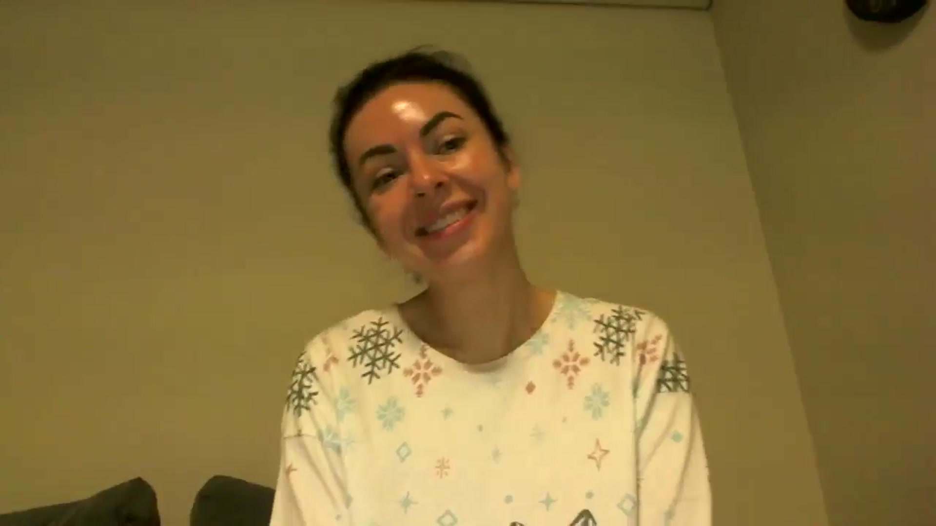 Gallery image thumbnail from TooOld4Sex's myfreecams stream on, 05/18/2025, 04:23 image 18 of 20