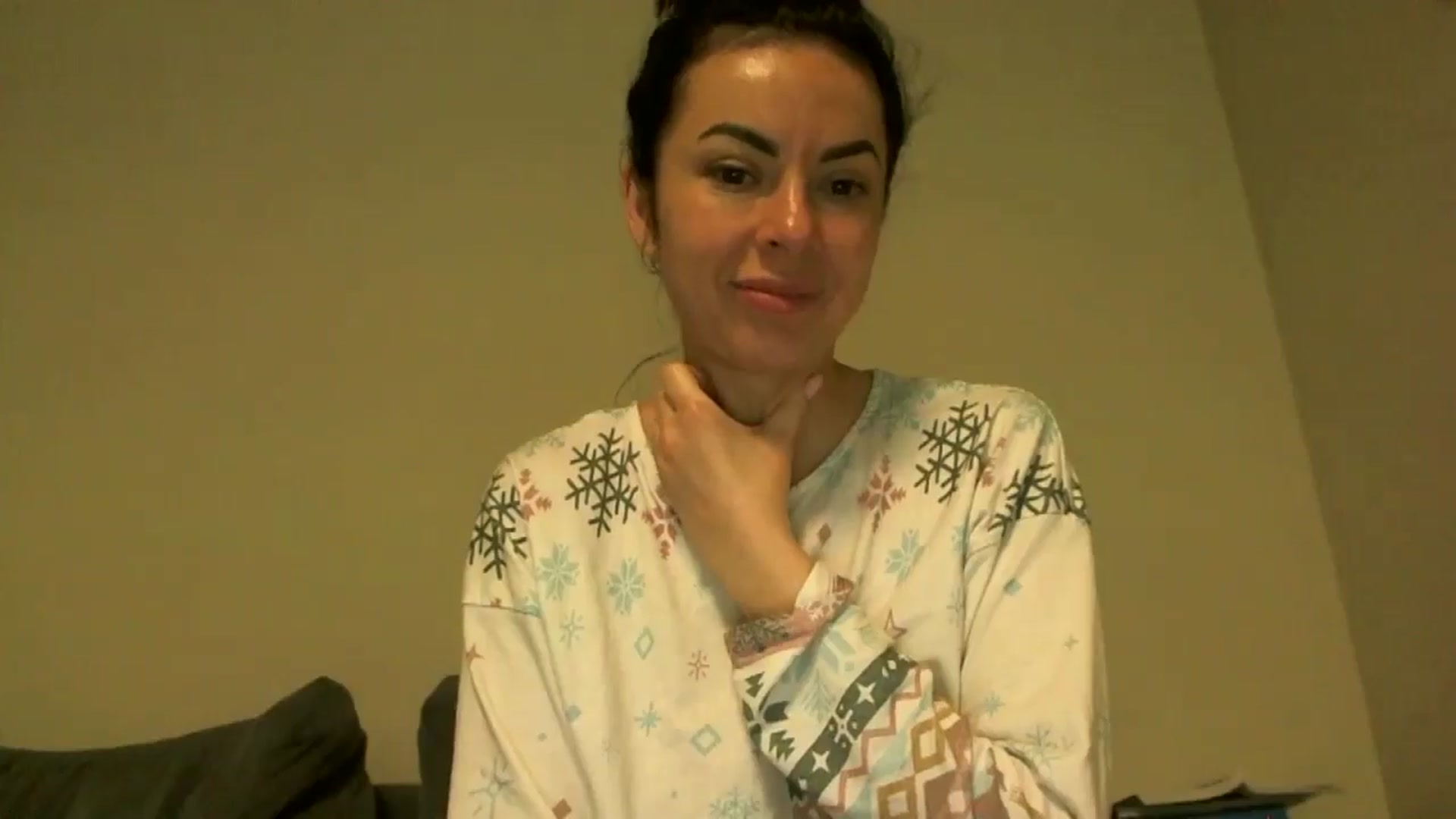 Gallery image thumbnail from TooOld4Sex's myfreecams stream on, 05/20/2025, 04:42 image 12 of 20
