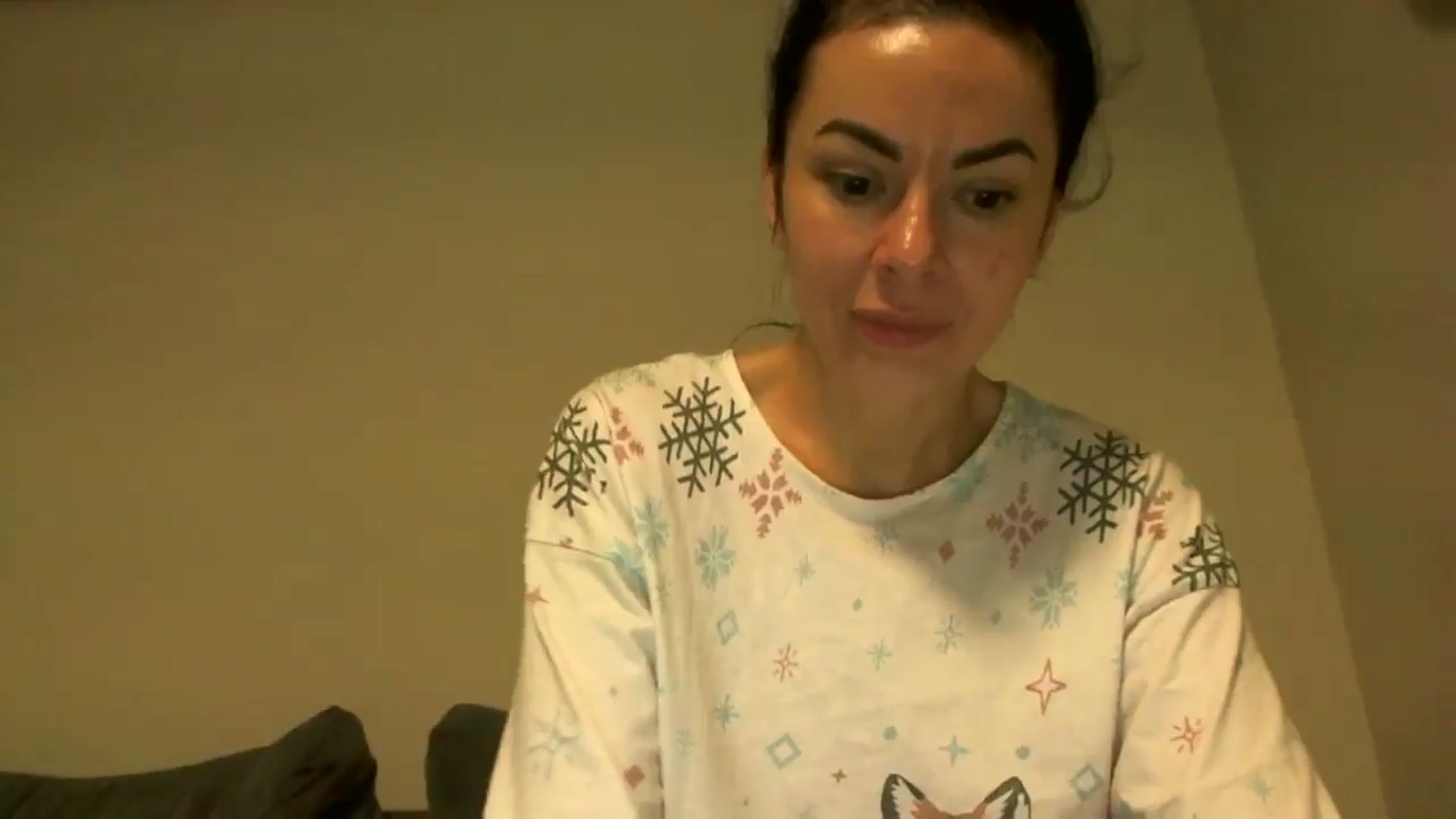 Gallery image thumbnail from TooOld4Sex's myfreecams stream on, 05/20/2025, 04:42 image 5 of 20