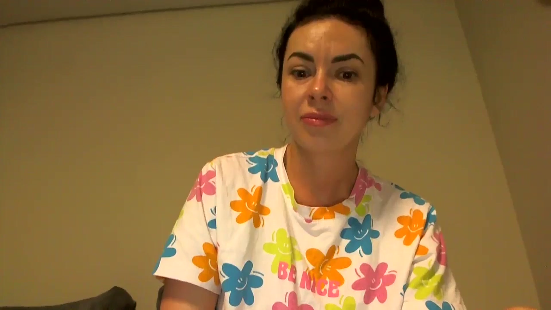 Gallery image thumbnail from TooOld4Sex's myfreecams stream on, 06/04/2025, 03:54 image 5 of 20