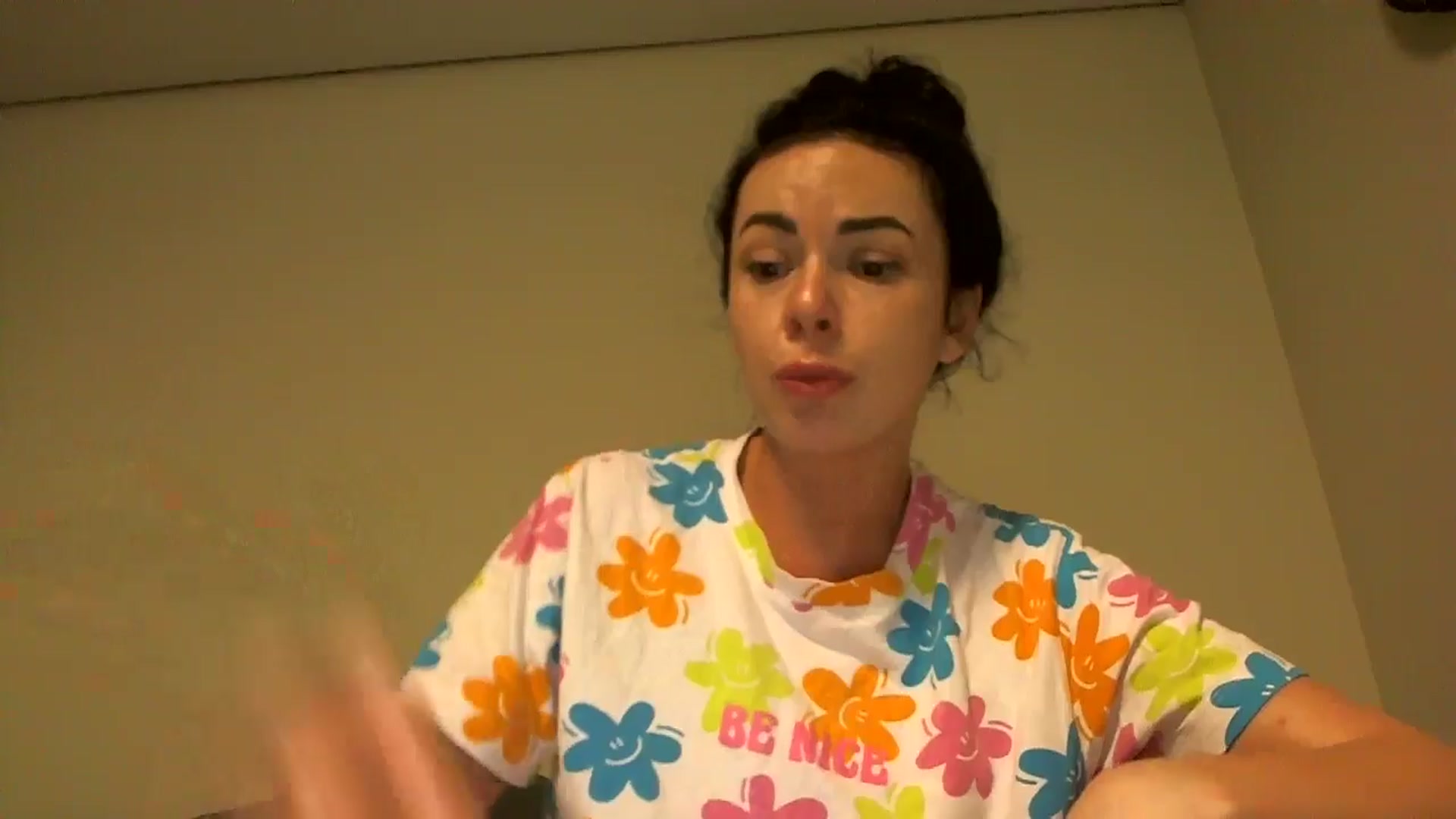 Gallery image thumbnail from TooOld4Sex's myfreecams stream on, 06/04/2025, 03:54 image 7 of 20
