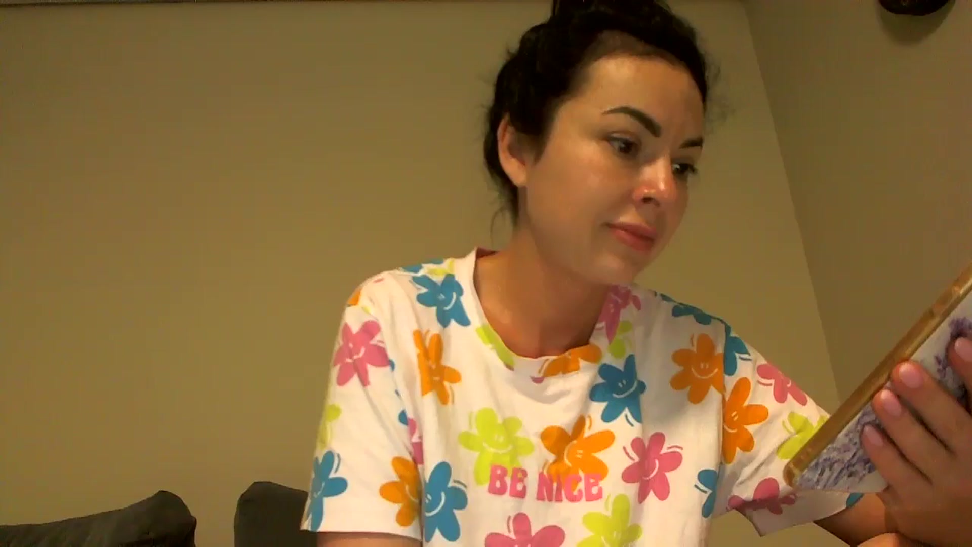 Gallery image thumbnail from TooOld4Sex's myfreecams stream on, 06/04/2025, 03:54 image 14 of 20
