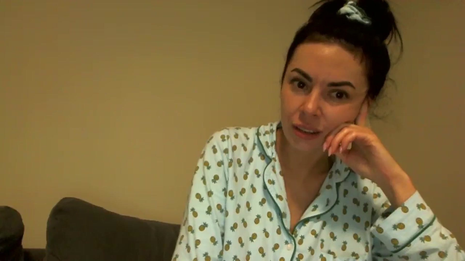Gallery image thumbnail from TooOld4Sex's myfreecams stream on, 06/16/2025, 04:50 image 13 of 20
