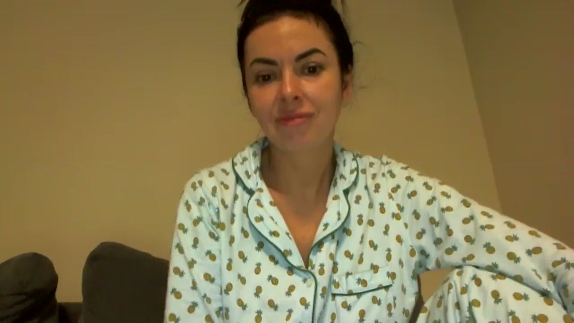Gallery image thumbnail from TooOld4Sex's myfreecams stream on, 06/16/2025, 04:50 image 16 of 20