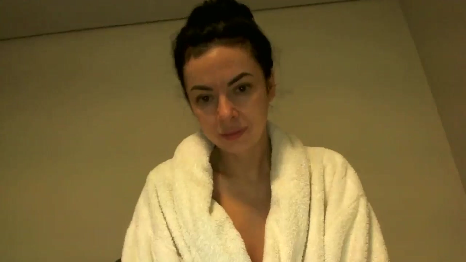 Gallery image thumbnail from TooOld4Sex's myfreecams stream on, 06/24/2025, 03:33 image 18 of 20