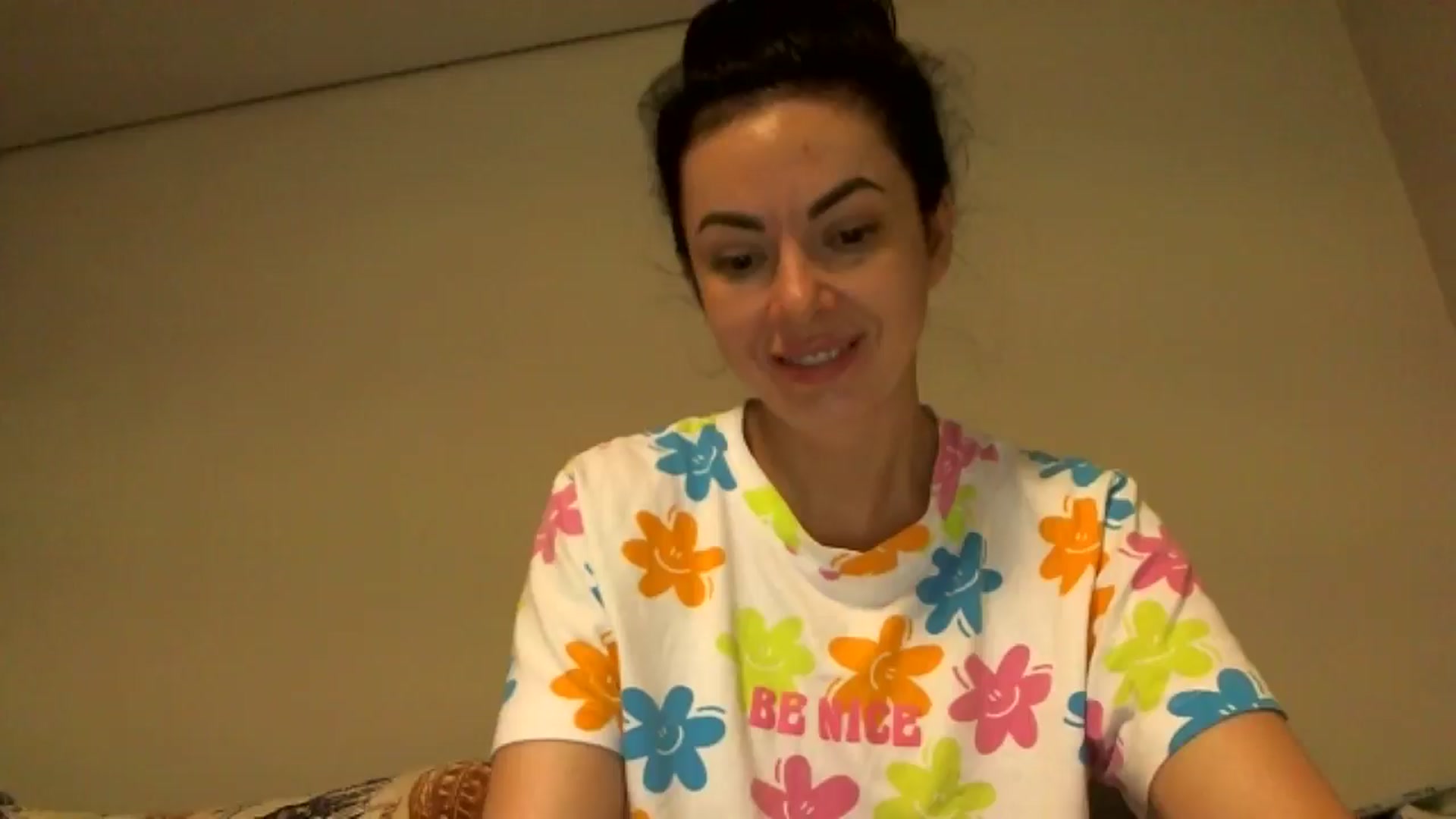 Gallery image thumbnail from TooOld4Sex's myfreecams stream on, 08/18/2025, 04:46 image 7 of 20