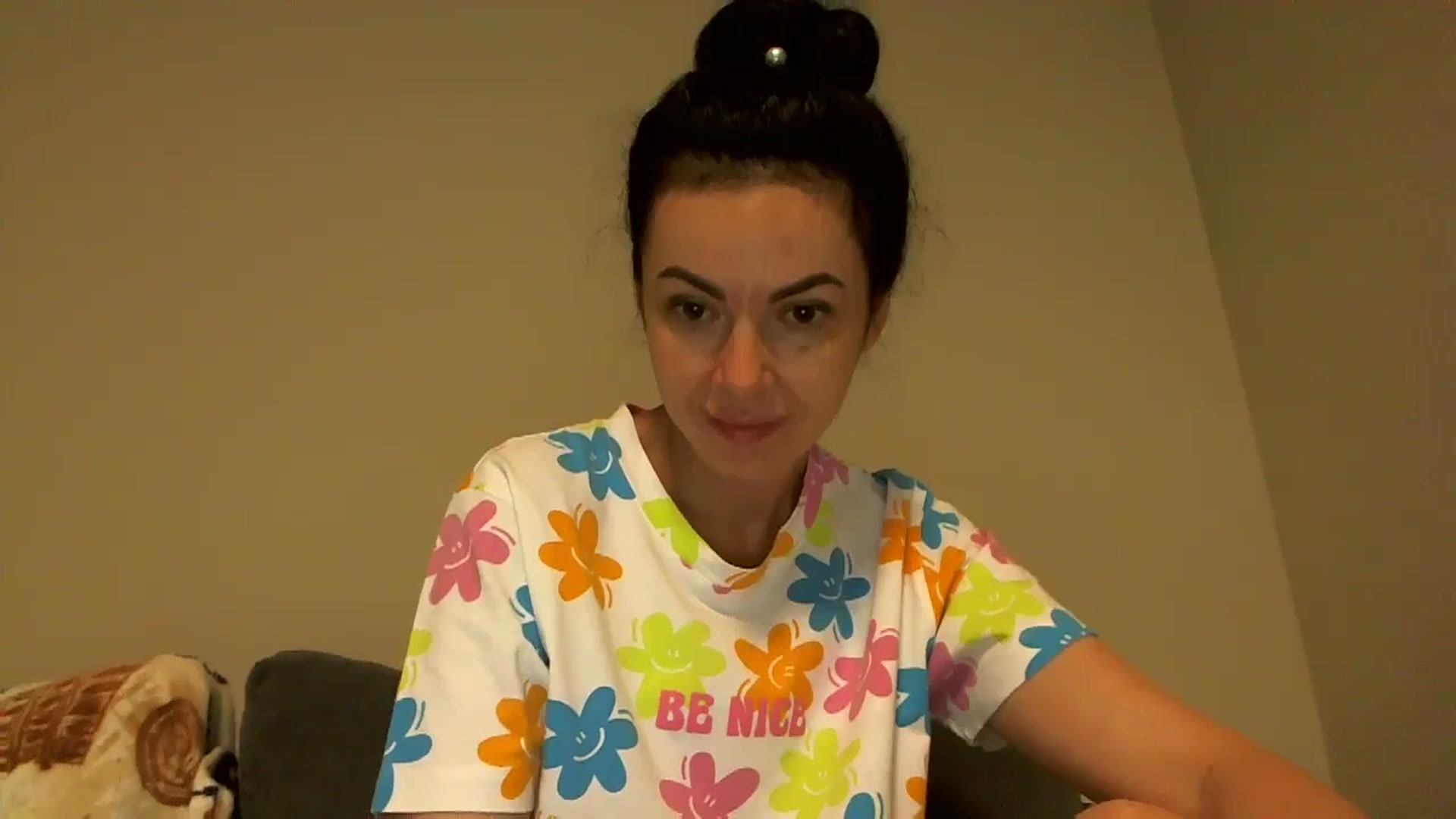 Gallery image thumbnail from TooOld4Sex's myfreecams stream on, 08/20/2025, 04:55 image 8 of 20