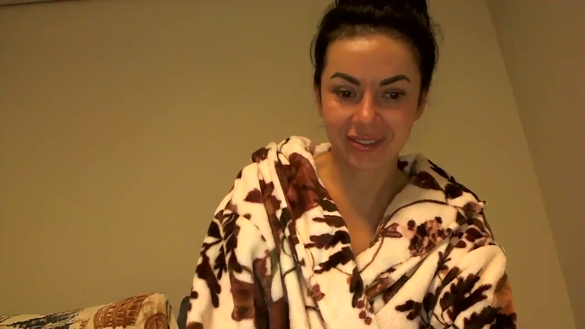 Gallery image thumbnail from TooOld4Sex's myfreecams stream on, 10/21/2025, 04:55 image 7 of 20