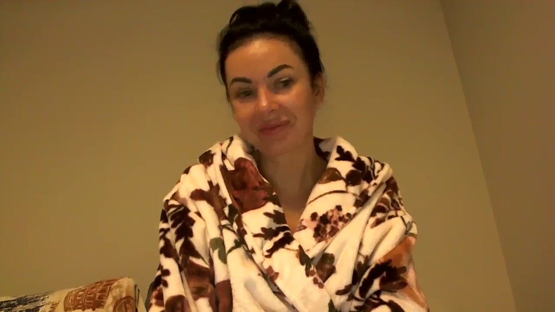 Gallery image thumbnail from TooOld4Sex's myfreecams stream on, 10/21/2025, 04:55 image 2 of 20