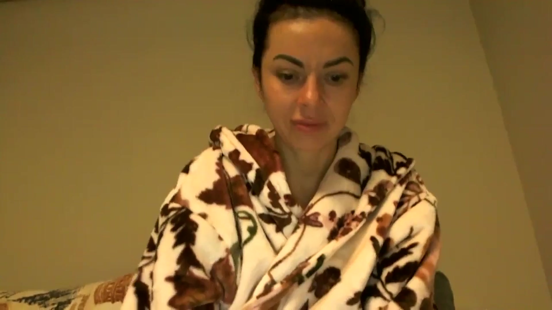 Gallery image thumbnail from TooOld4Sex's myfreecams stream on, 10/21/2025, 04:55 image 17 of 20