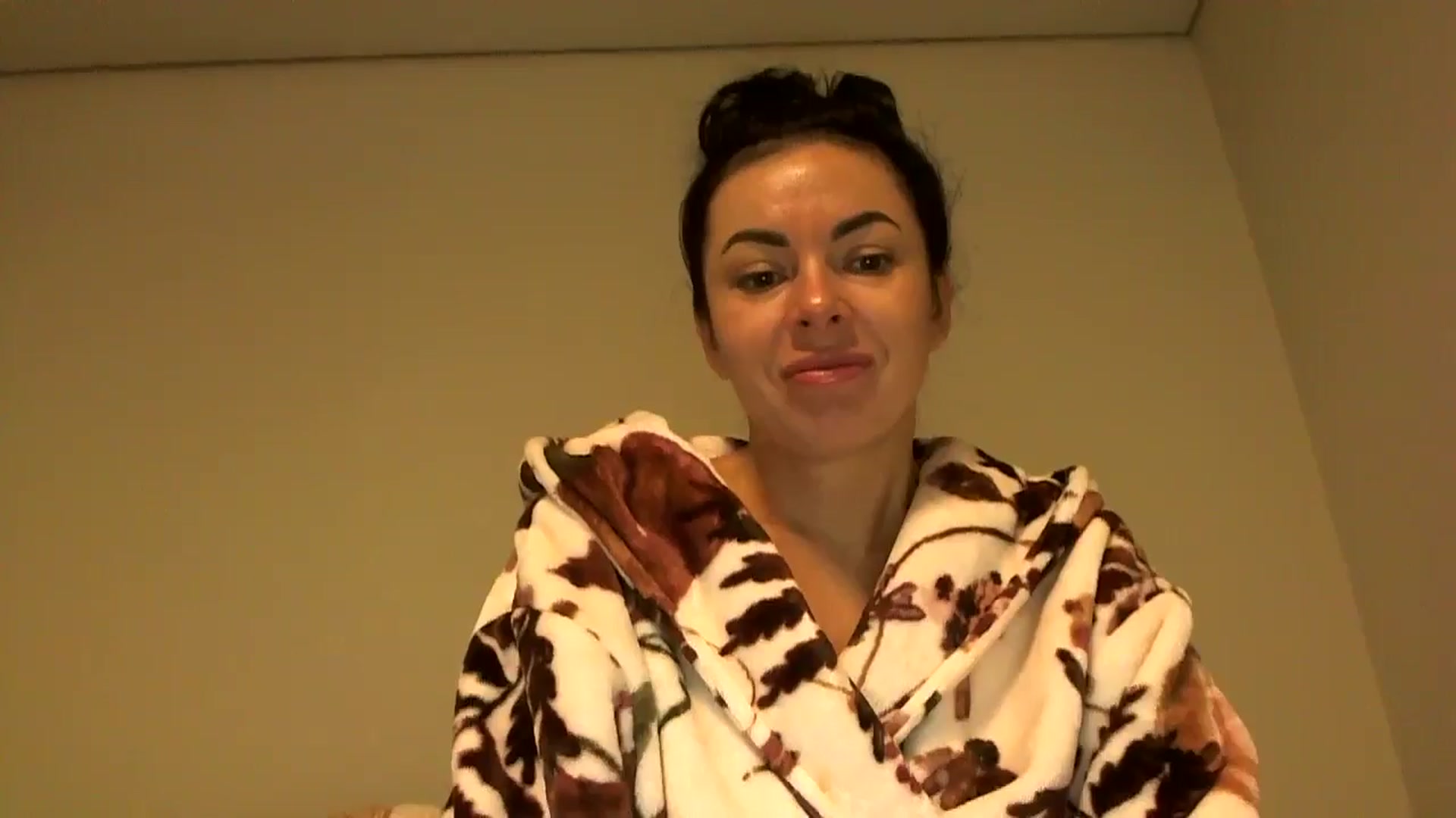 Gallery image thumbnail from TooOld4Sex's myfreecams stream on, 10/28/2025, 04:00 image 8 of 20