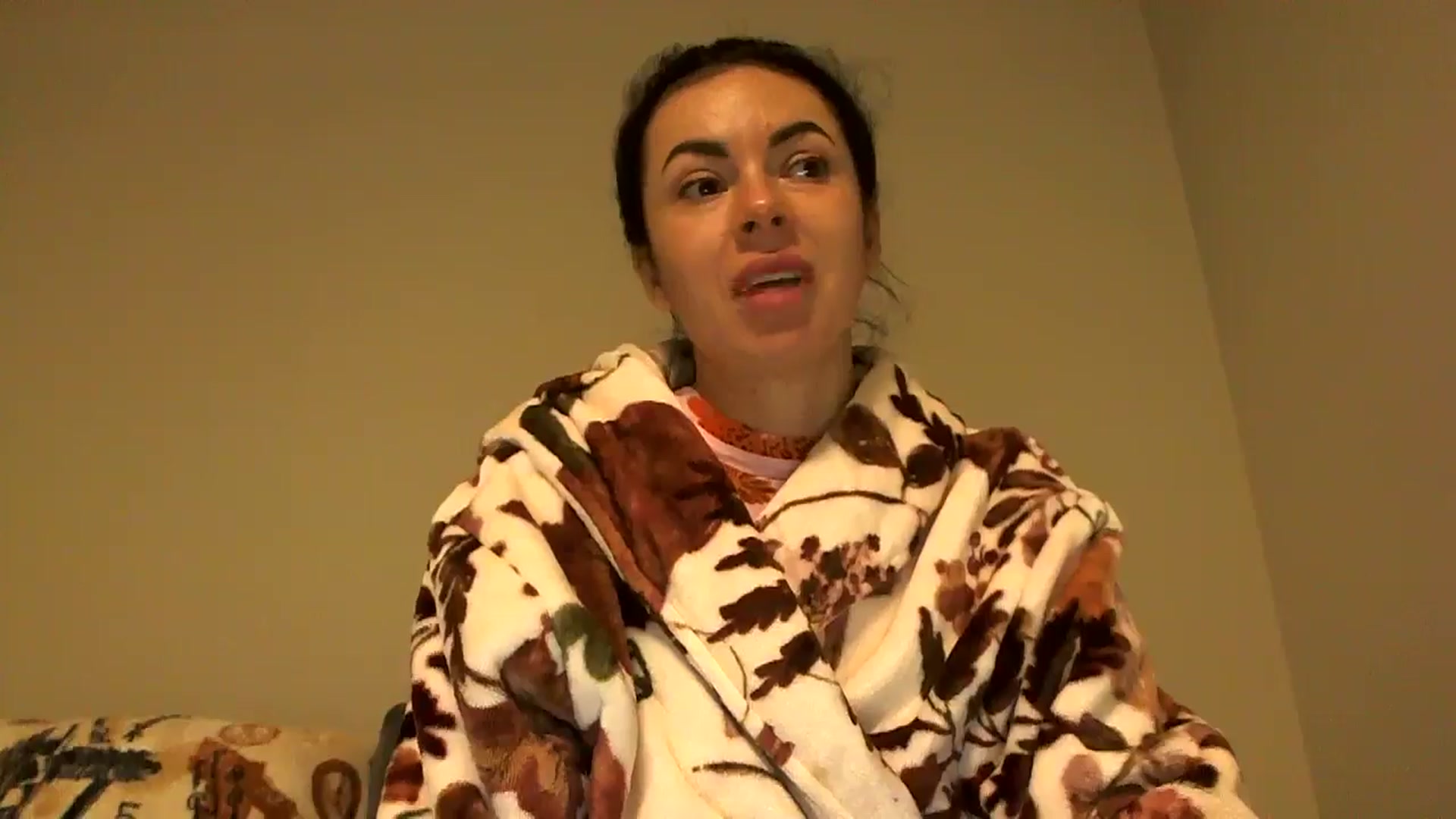 Gallery image thumbnail from TooOld4Sex's myfreecams stream on, 11/17/2025, 05:14 image 14 of 20