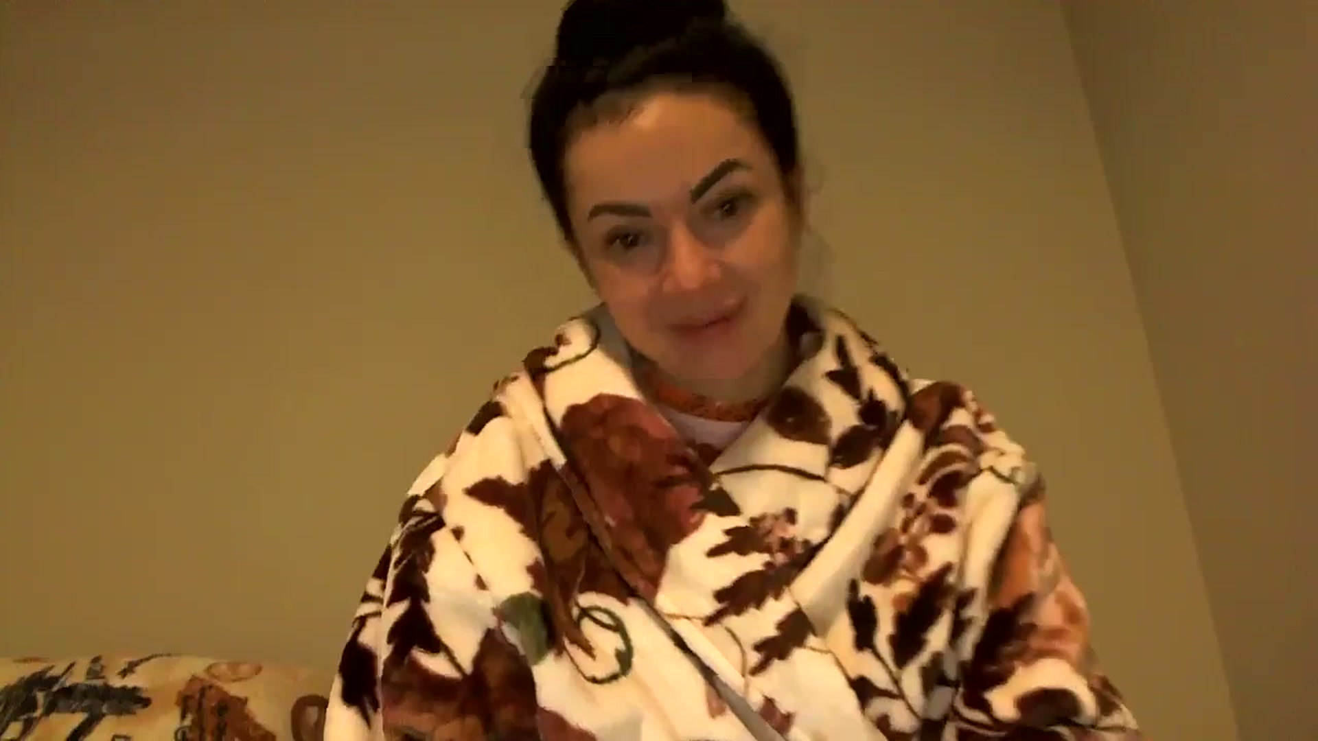 Gallery image thumbnail from TooOld4Sex's myfreecams stream on, 11/17/2025, 05:14 image 6 of 20