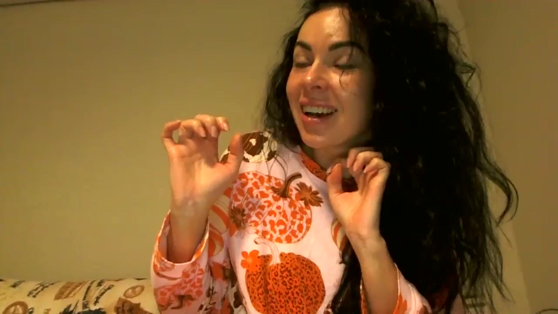 Gallery image thumbnail from TooOld4Sex's myfreecams stream on, 11/26/2025, 05:52 image 14 of 20