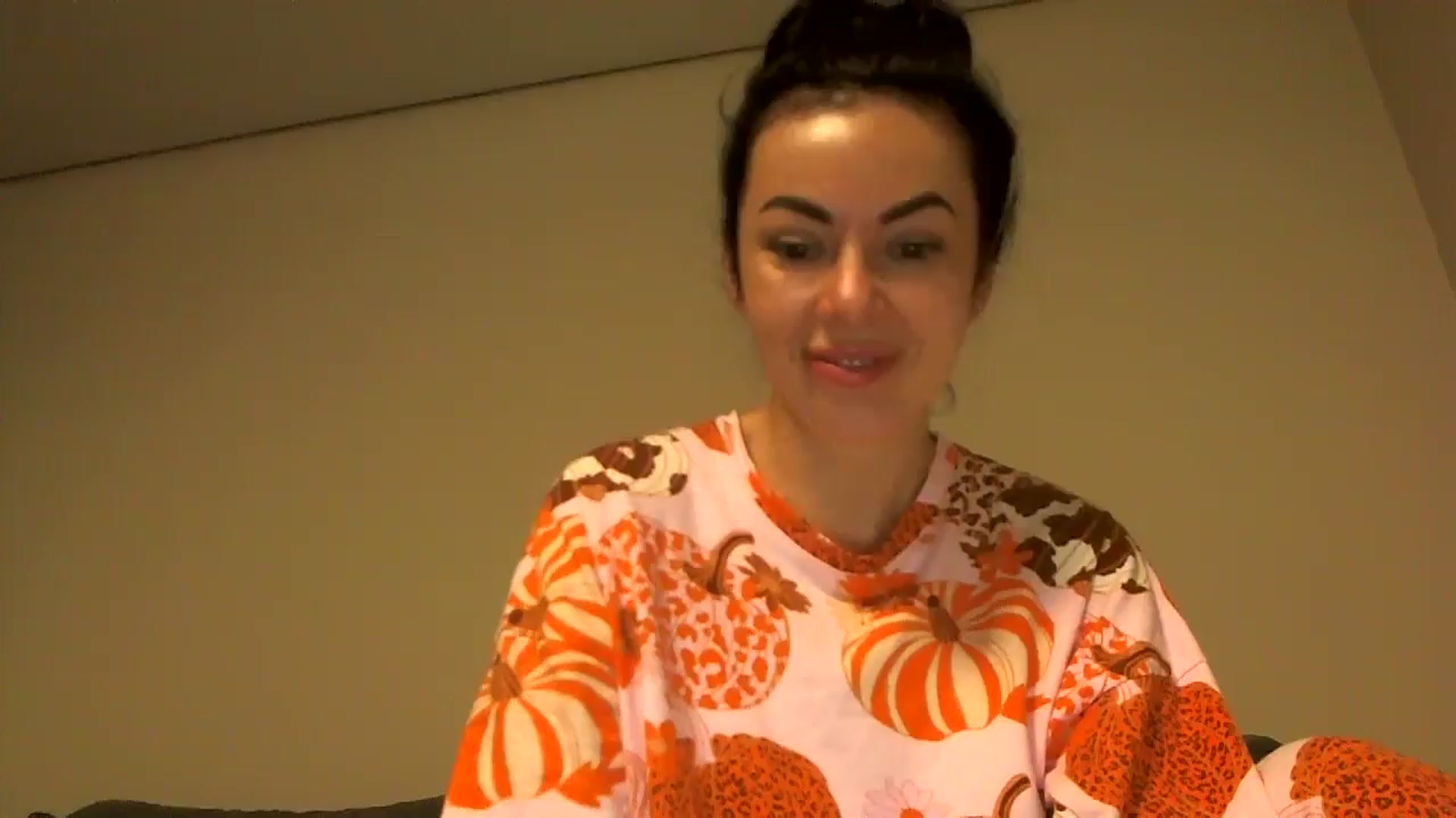 Gallery image thumbnail from TooOld4Sex's myfreecams stream on, 03/30/2026, 04:09 image 14 of 20