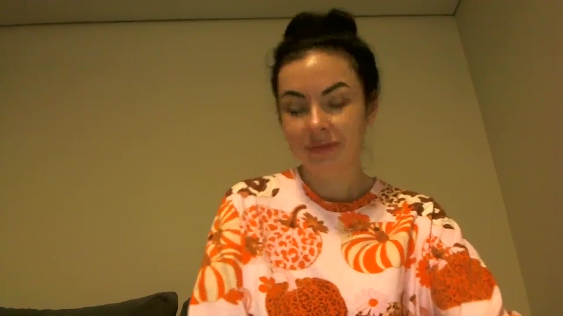 Gallery image thumbnail from TooOld4Sex's myfreecams stream on, 03/30/2026, 04:09 image 9 of 20