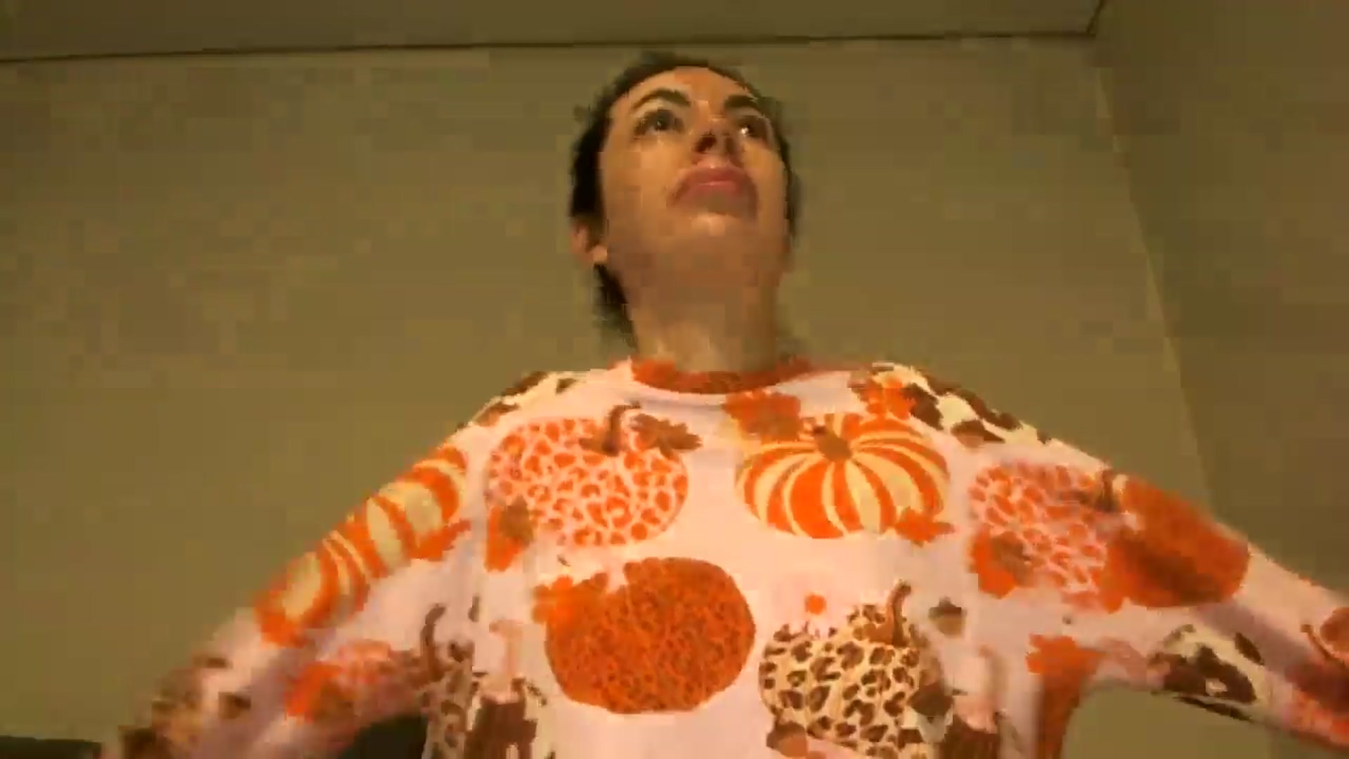 Gallery image thumbnail from TooOld4Sex's myfreecams stream on, 03/30/2026, 04:09 image 8 of 20