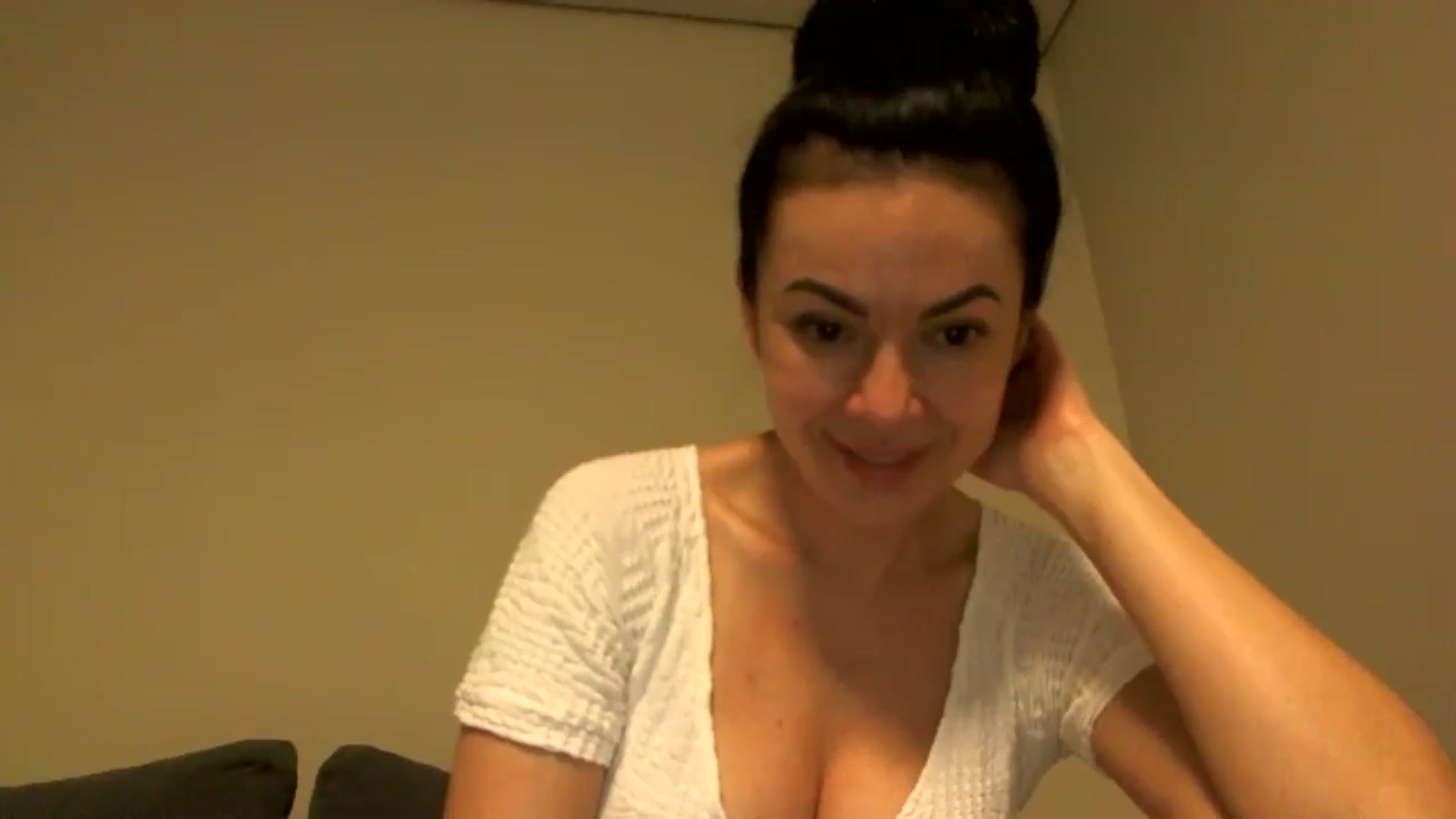 Gallery image thumbnail from TooOld4Sex's myfreecams stream on, 05/11/2026, 04:45 image 7 of 20