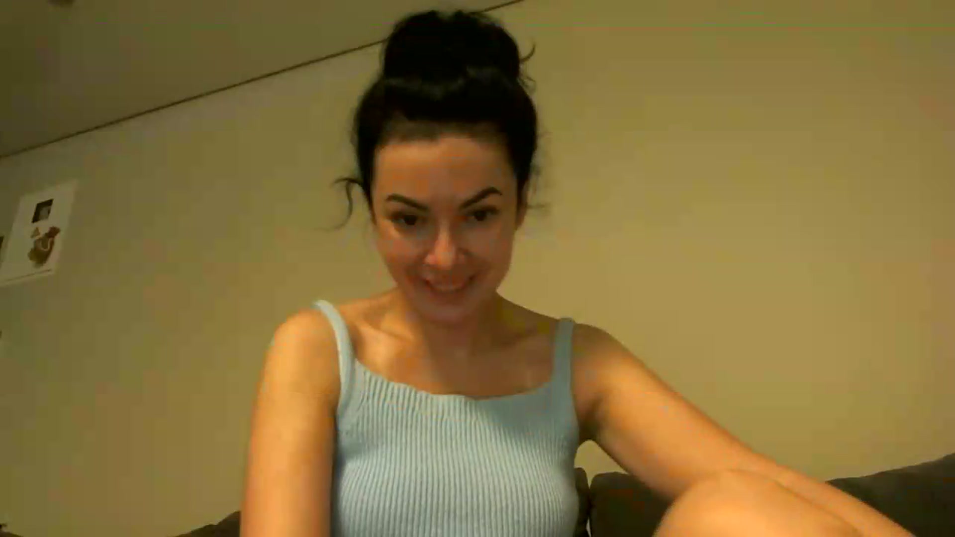 Gallery image thumbnail from TooOld4Sex's myfreecams stream on, 05/18/2026, 04:50 image 10 of 20