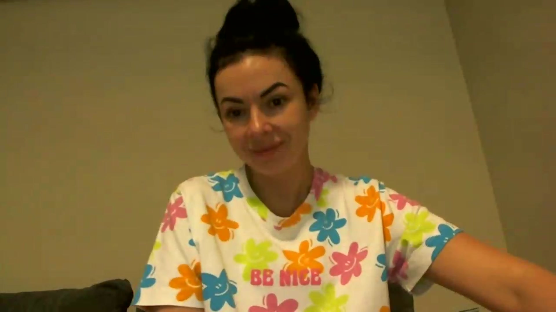 Gallery image thumbnail from TooOld4Sex's myfreecams stream on, 06/08/2026, 04:13 image 5 of 20