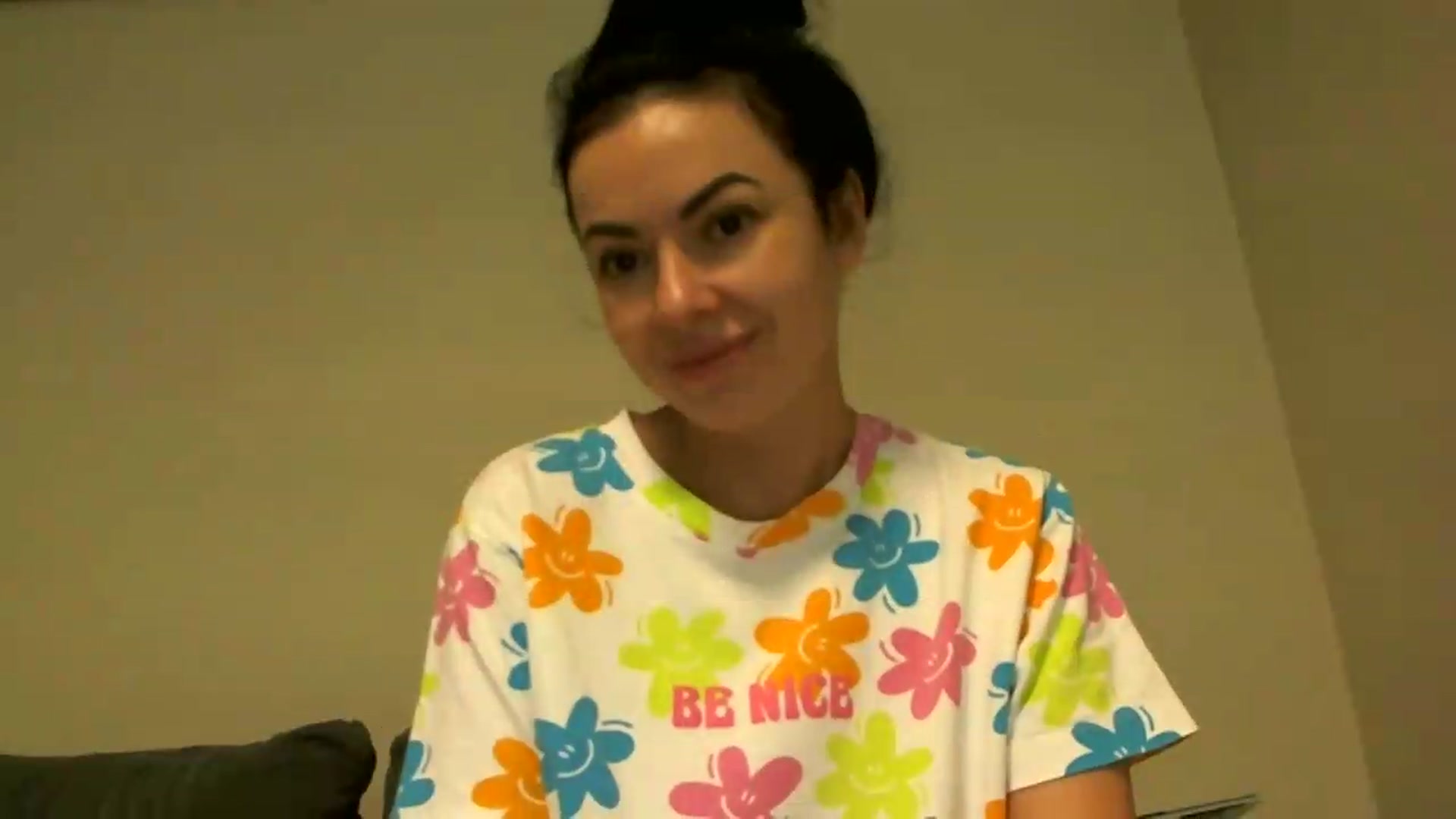 Gallery image thumbnail from TooOld4Sex's myfreecams stream on, 06/08/2026, 04:13 image 17 of 20