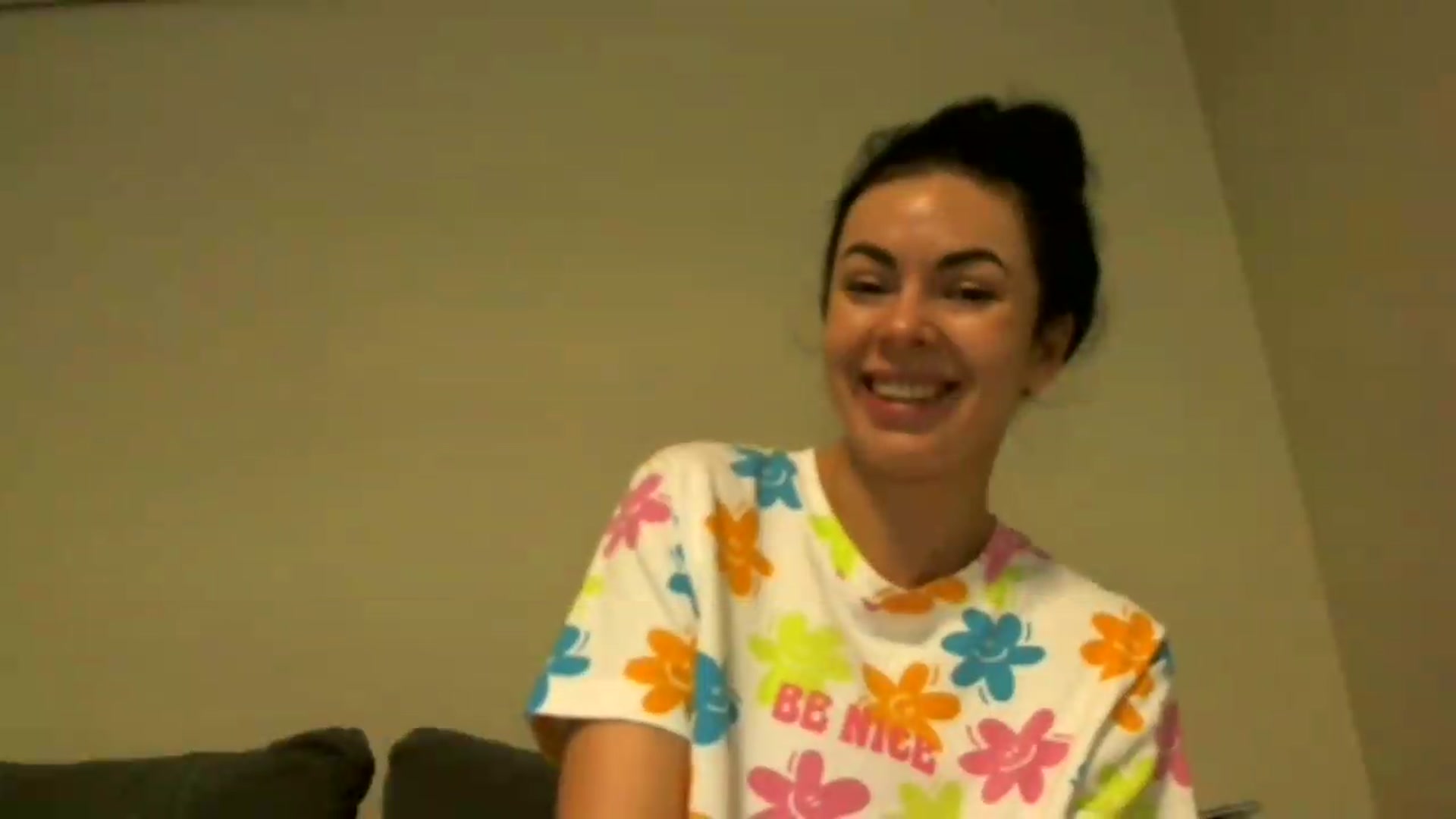 Gallery image thumbnail from TooOld4Sex's myfreecams stream on, 06/08/2026, 04:13 image 19 of 20