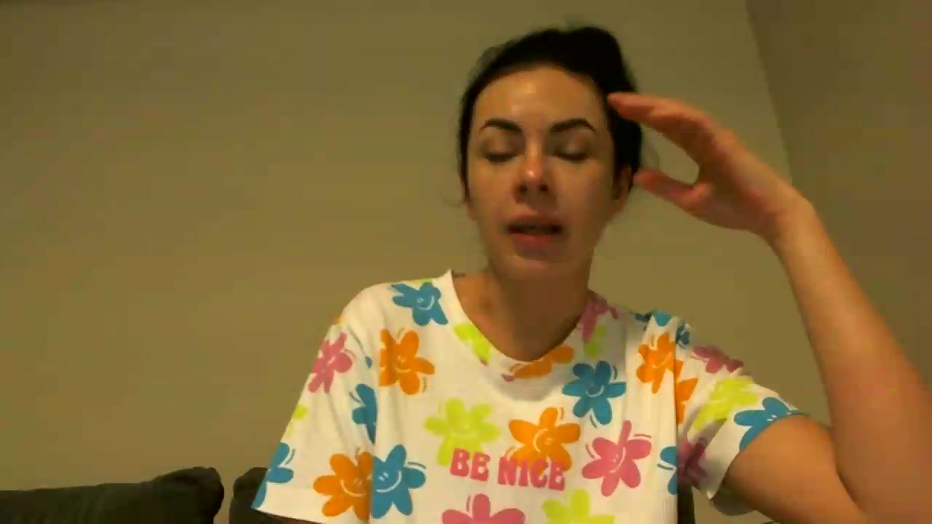 Gallery image thumbnail from TooOld4Sex's myfreecams stream on, 06/08/2026, 04:13 image 8 of 20